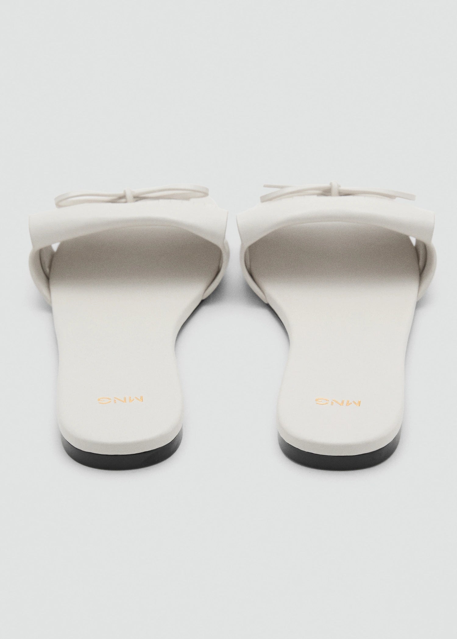 Fringed Sandals With Bow Detail