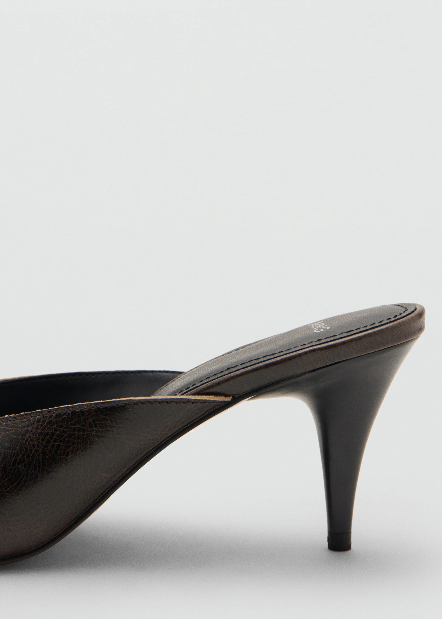 Leather High Heeled Sandals With Bow