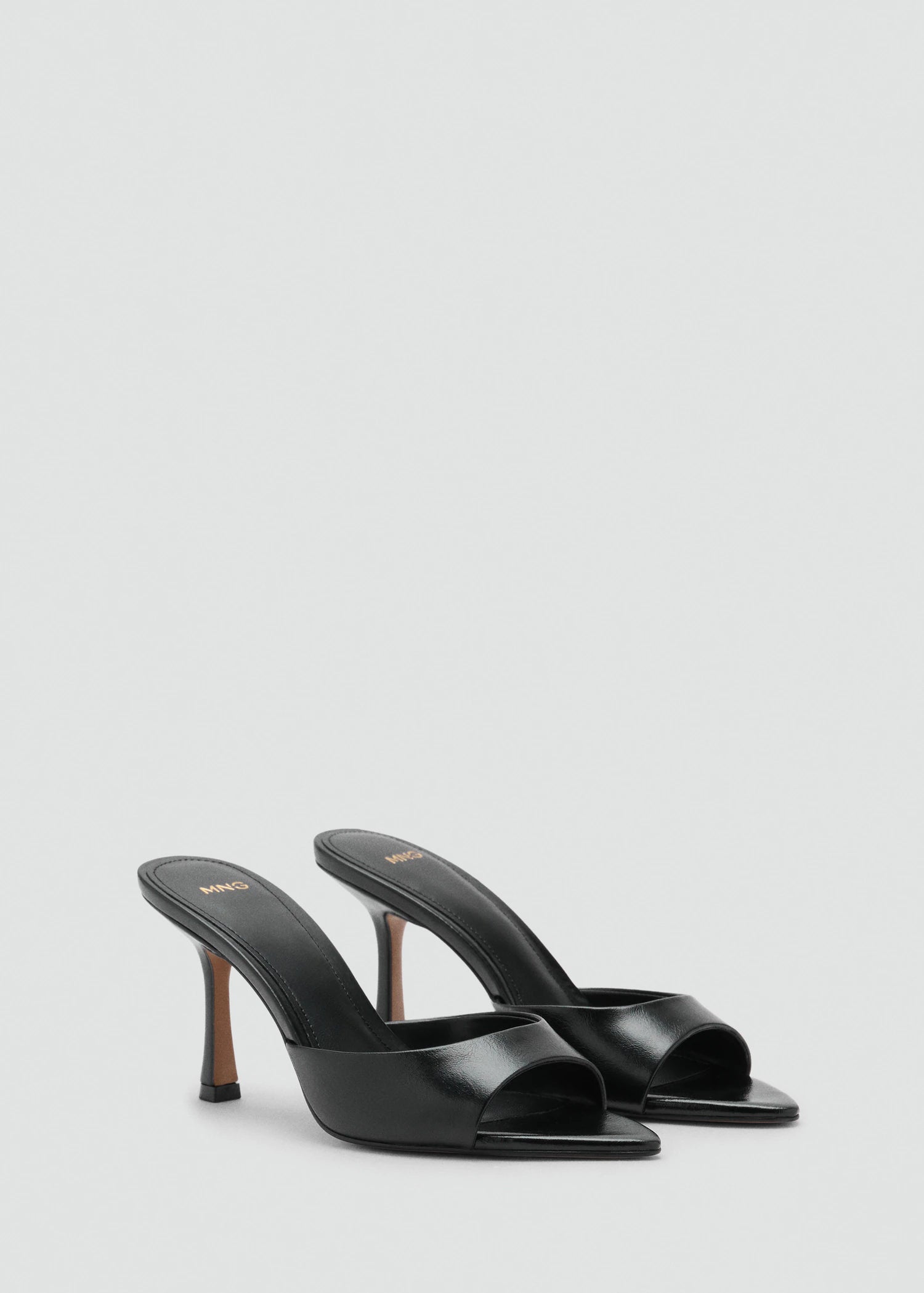 Pointed Heel Sandals