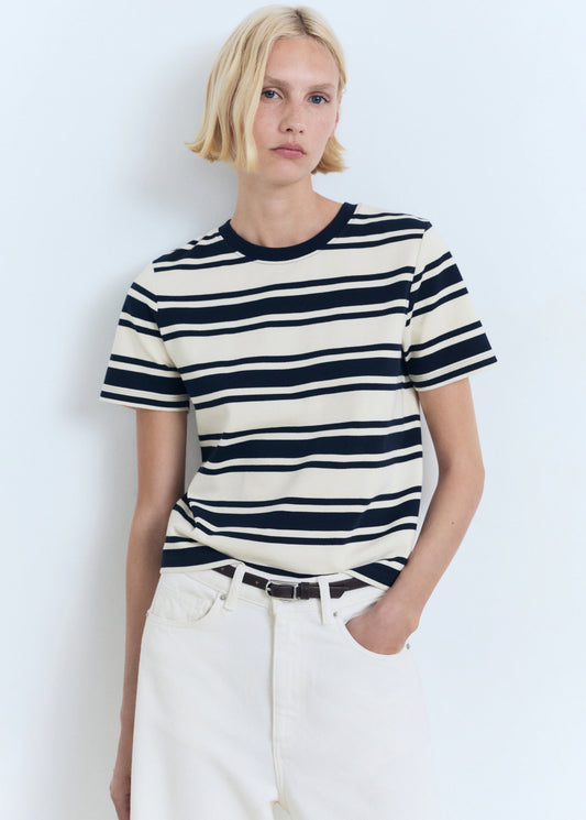 Contrasting Collar Cotton T Shirt
