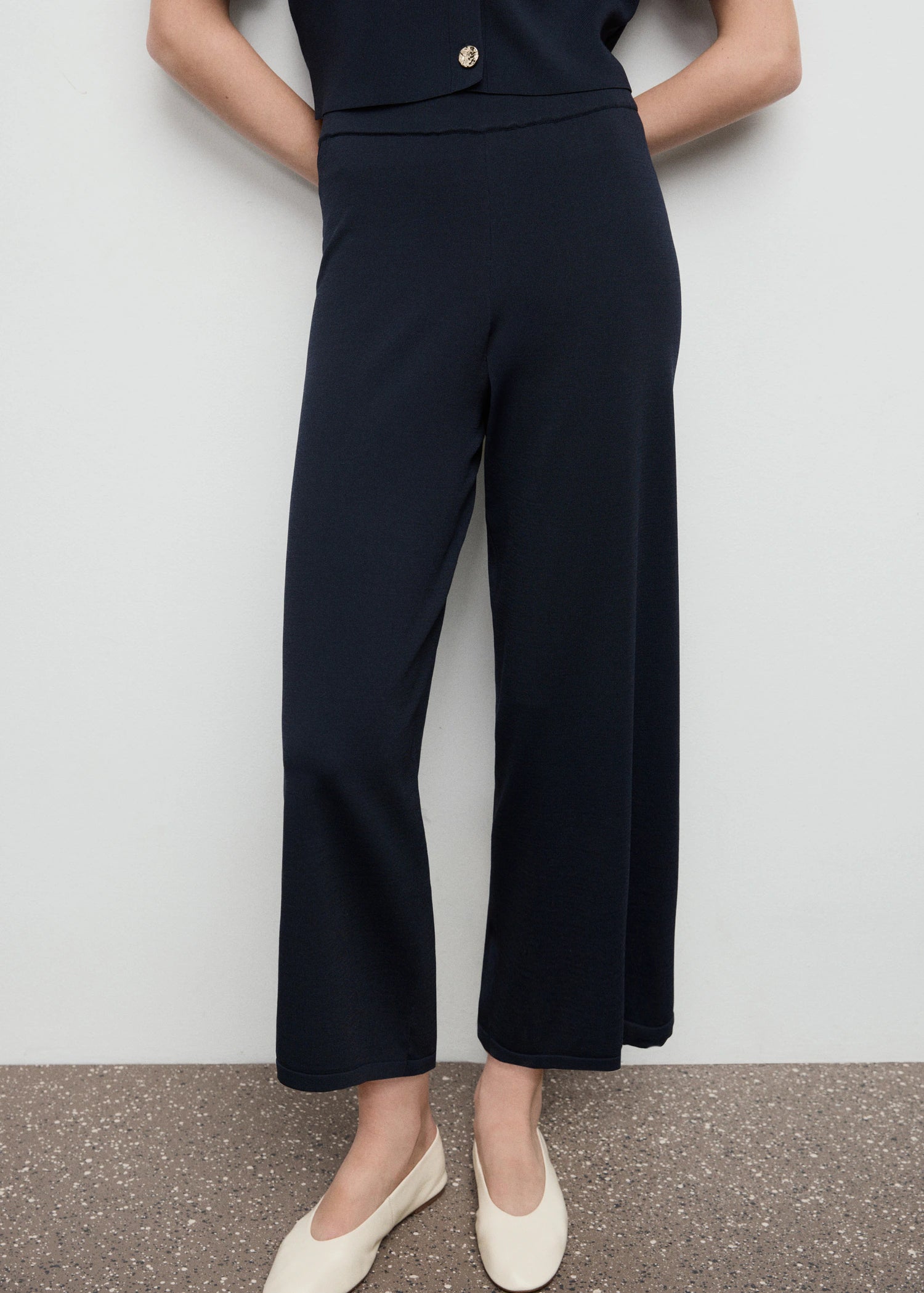 Crop Knit Trousers