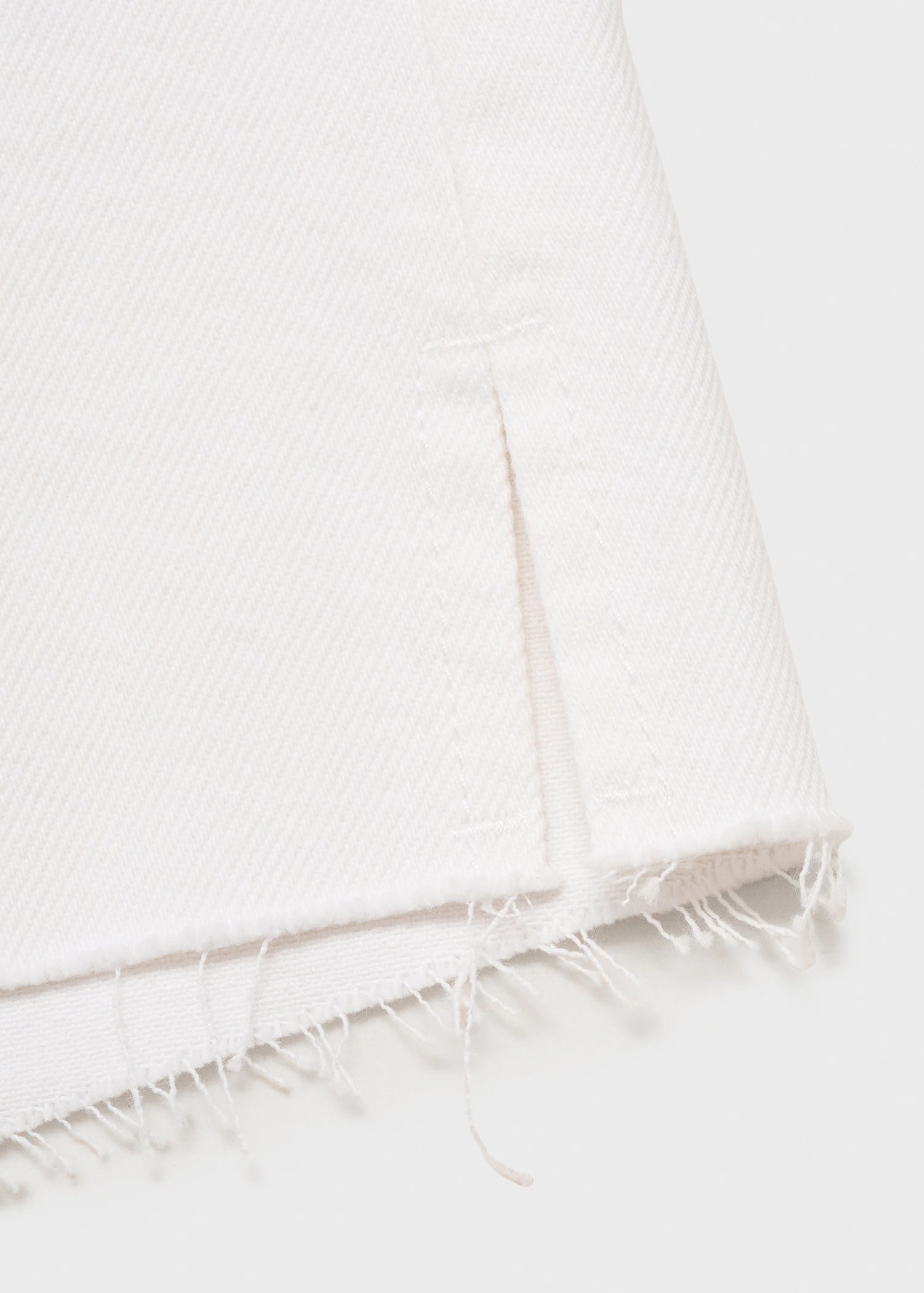 Denim Shorts With Frayed Hem