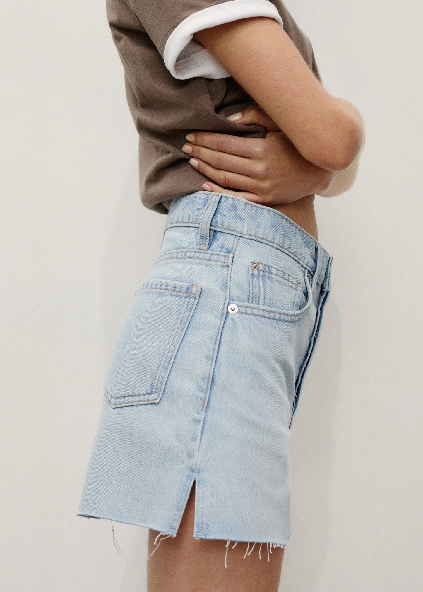 Denim Shorts With Frayed Hem