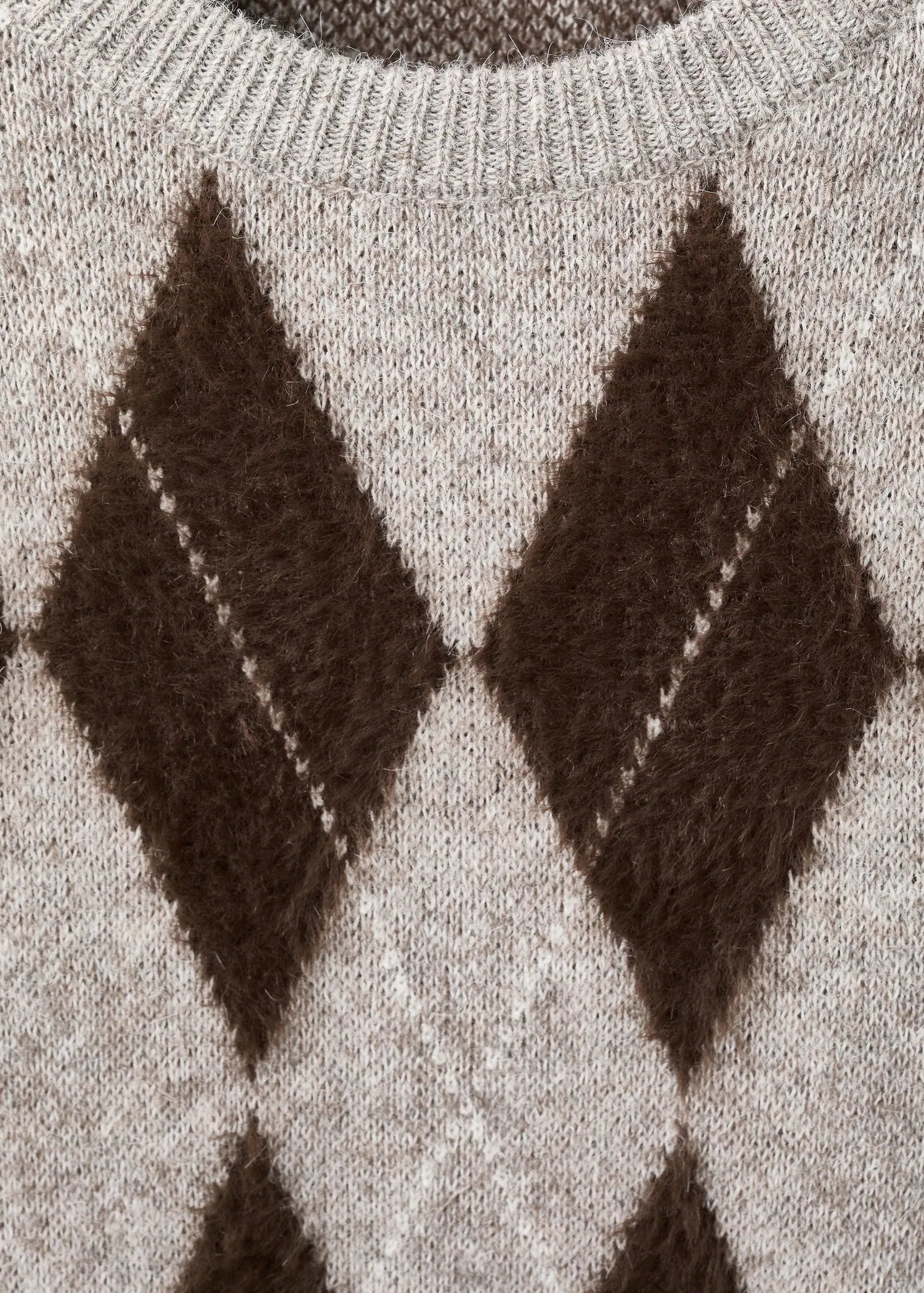 Diamond Patterned Knitted Sweater