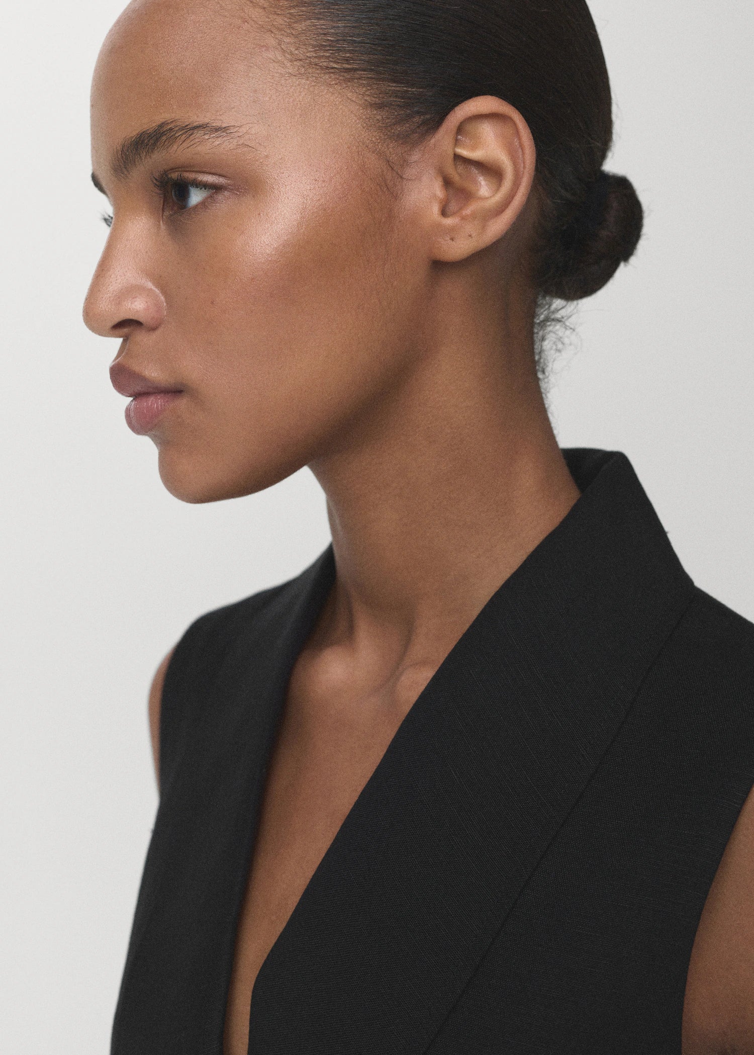 Linen Suit Waistcoat With Belt