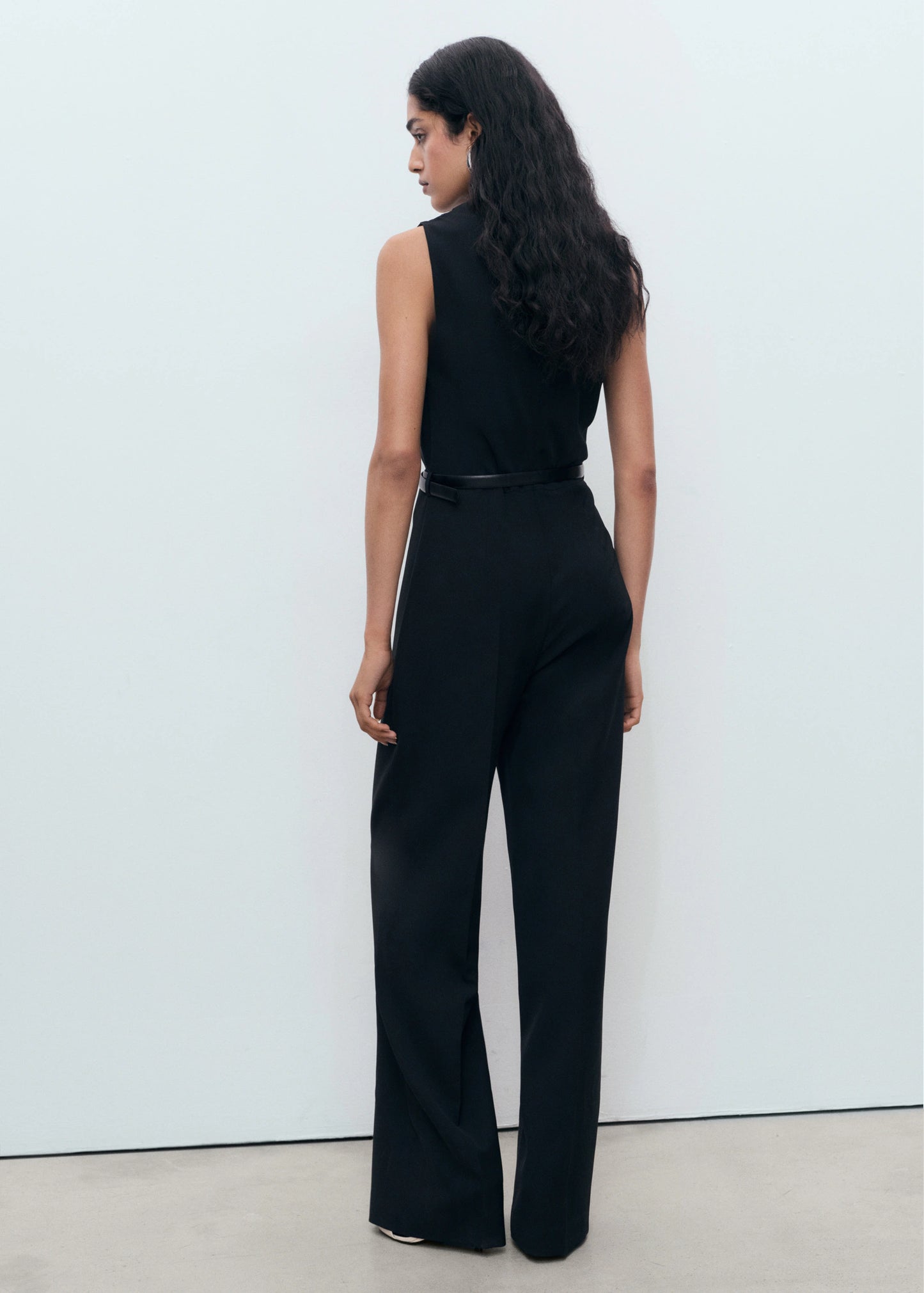 Long Jumpsuit With Draped Neck And Belt
