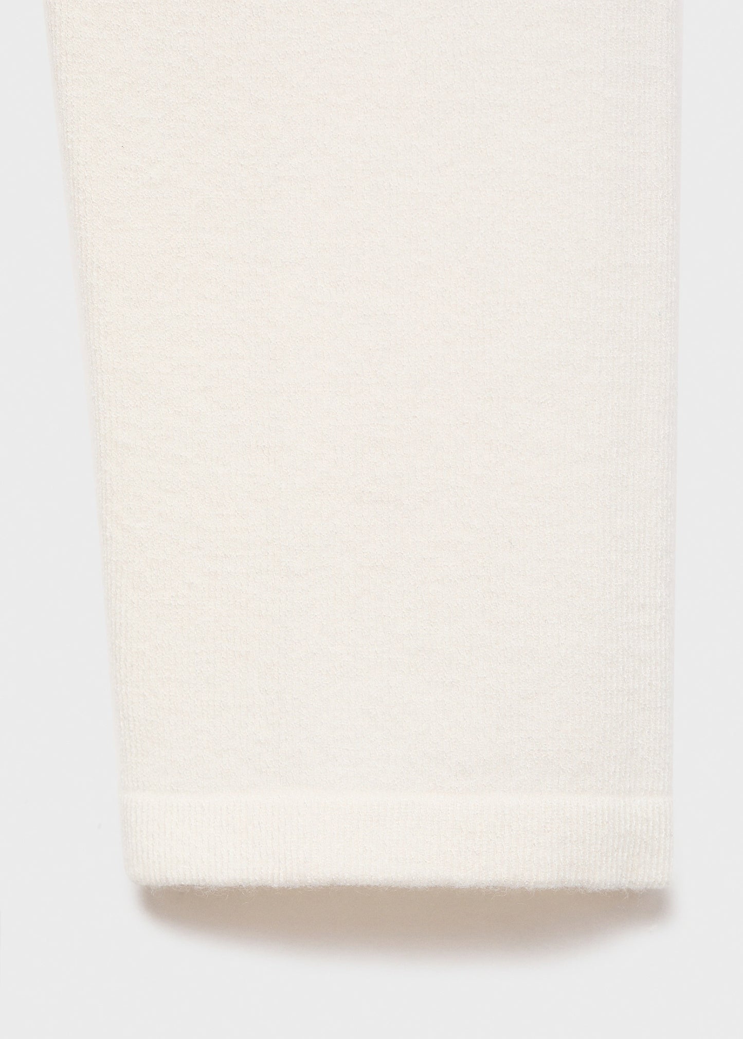 Long Sleeved Fine Knit Sweater