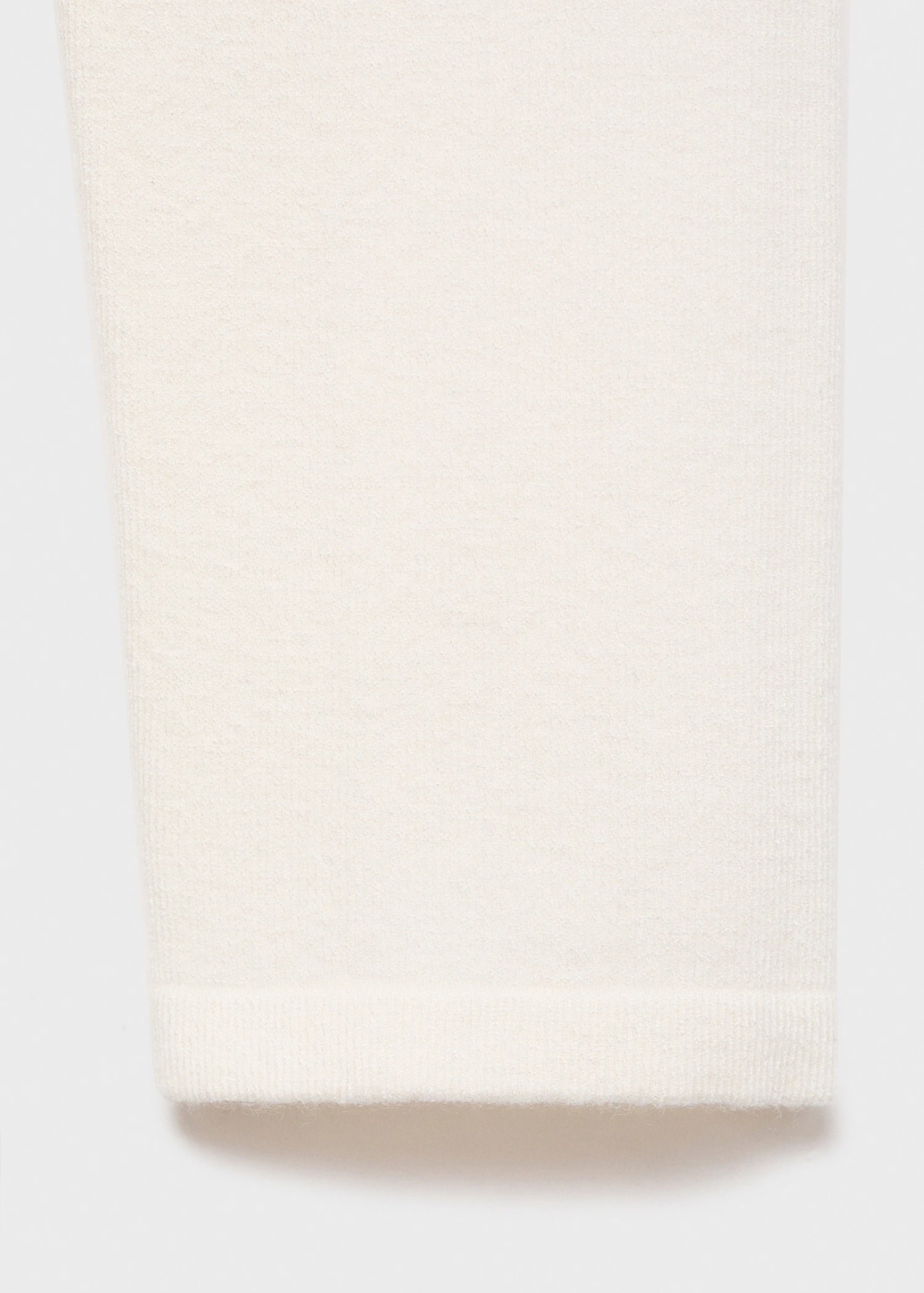 Long Sleeved Fine Knit Sweater