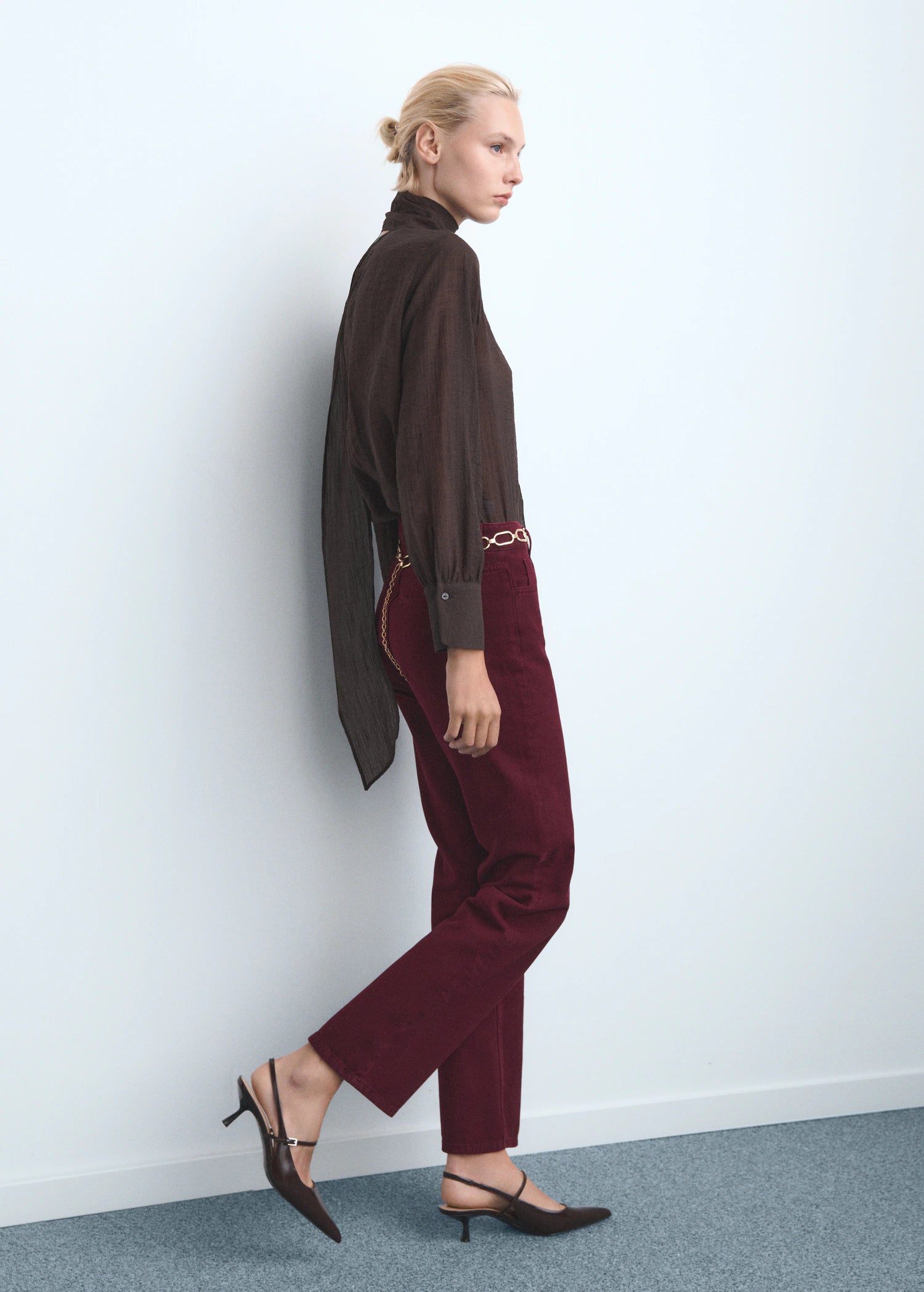 Matilda Medium Rise Straight Fit Jeans