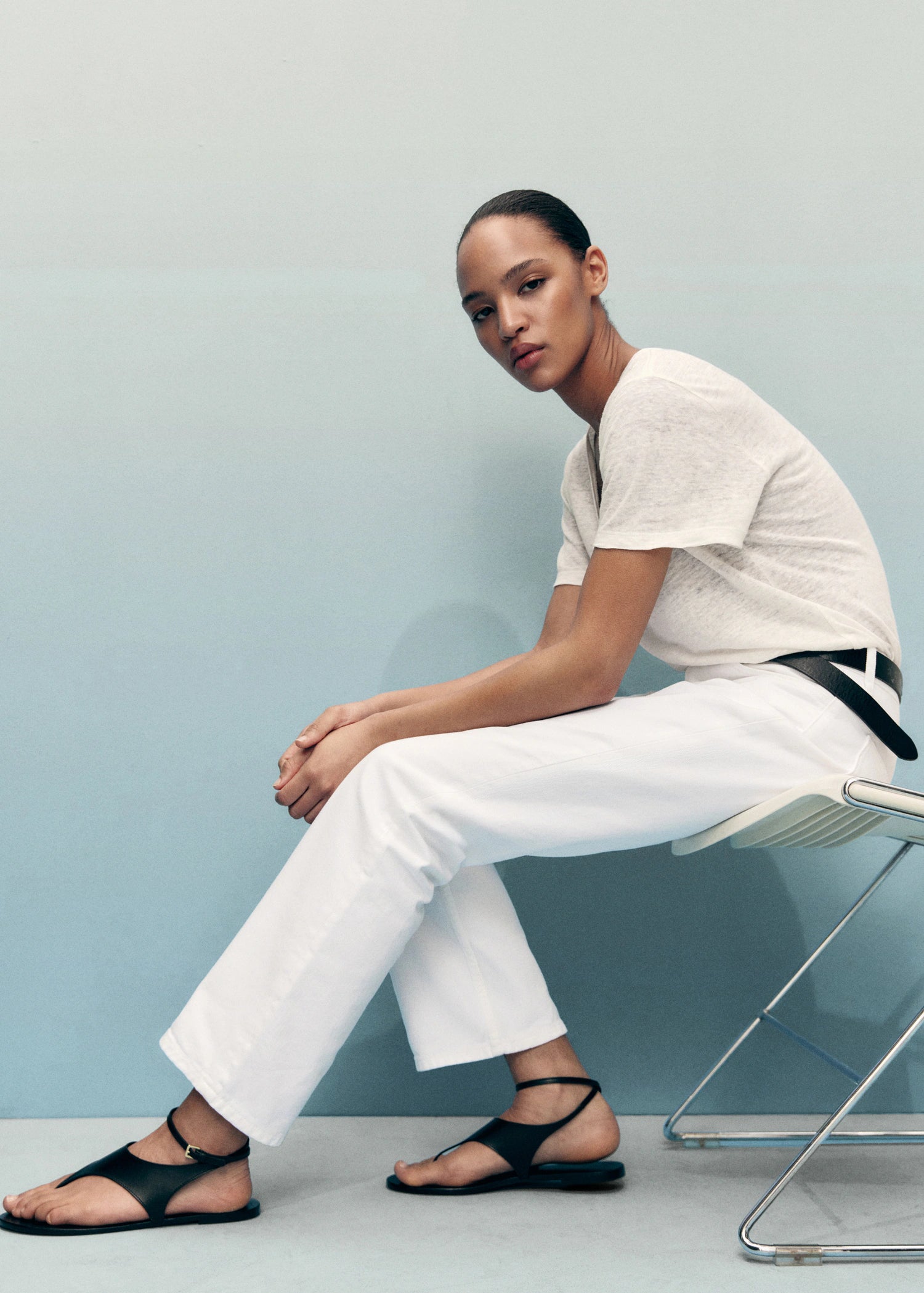 Matilda Medium Rise Straight Fit Jeans