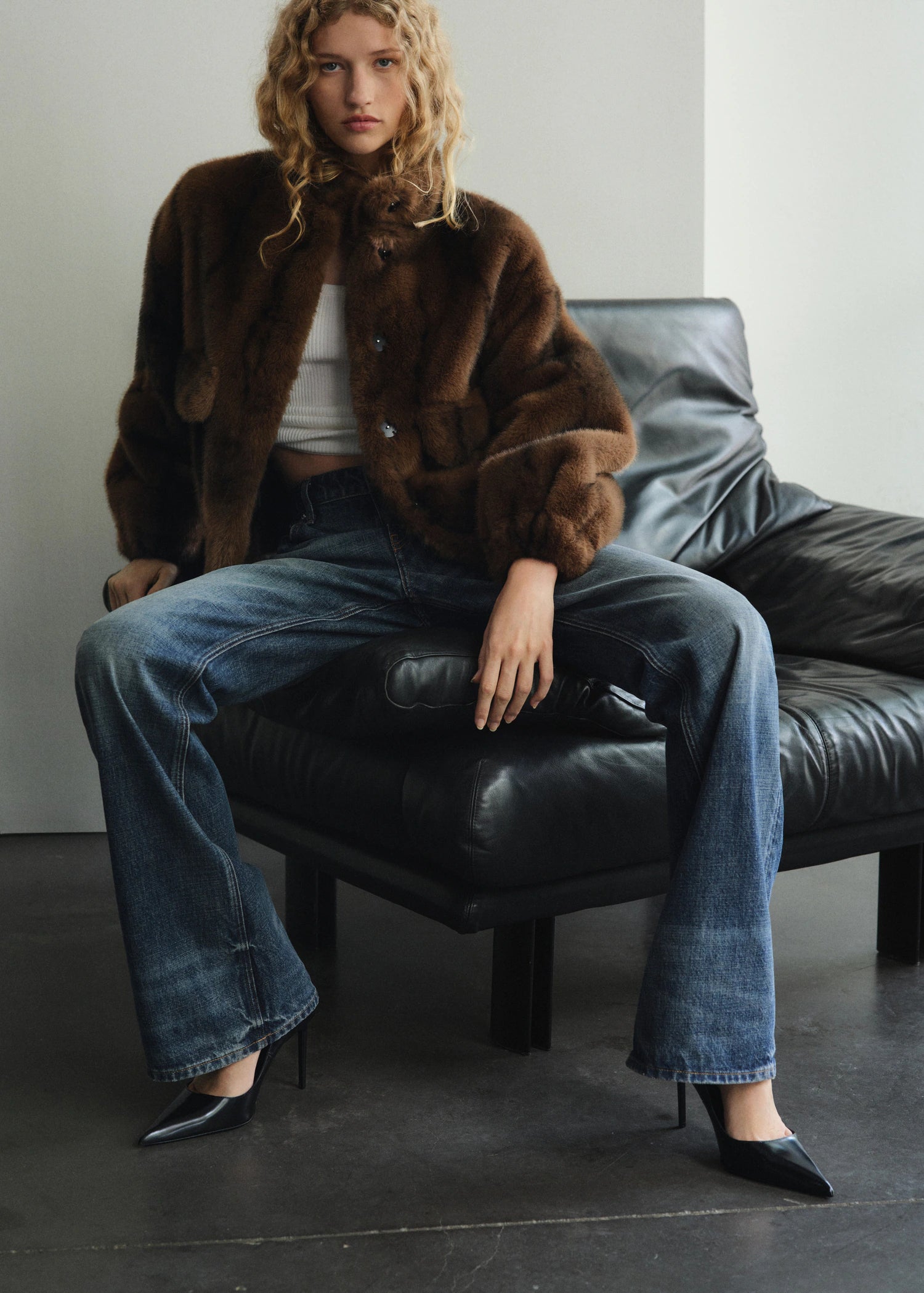 Mid Rise Flared Jeans