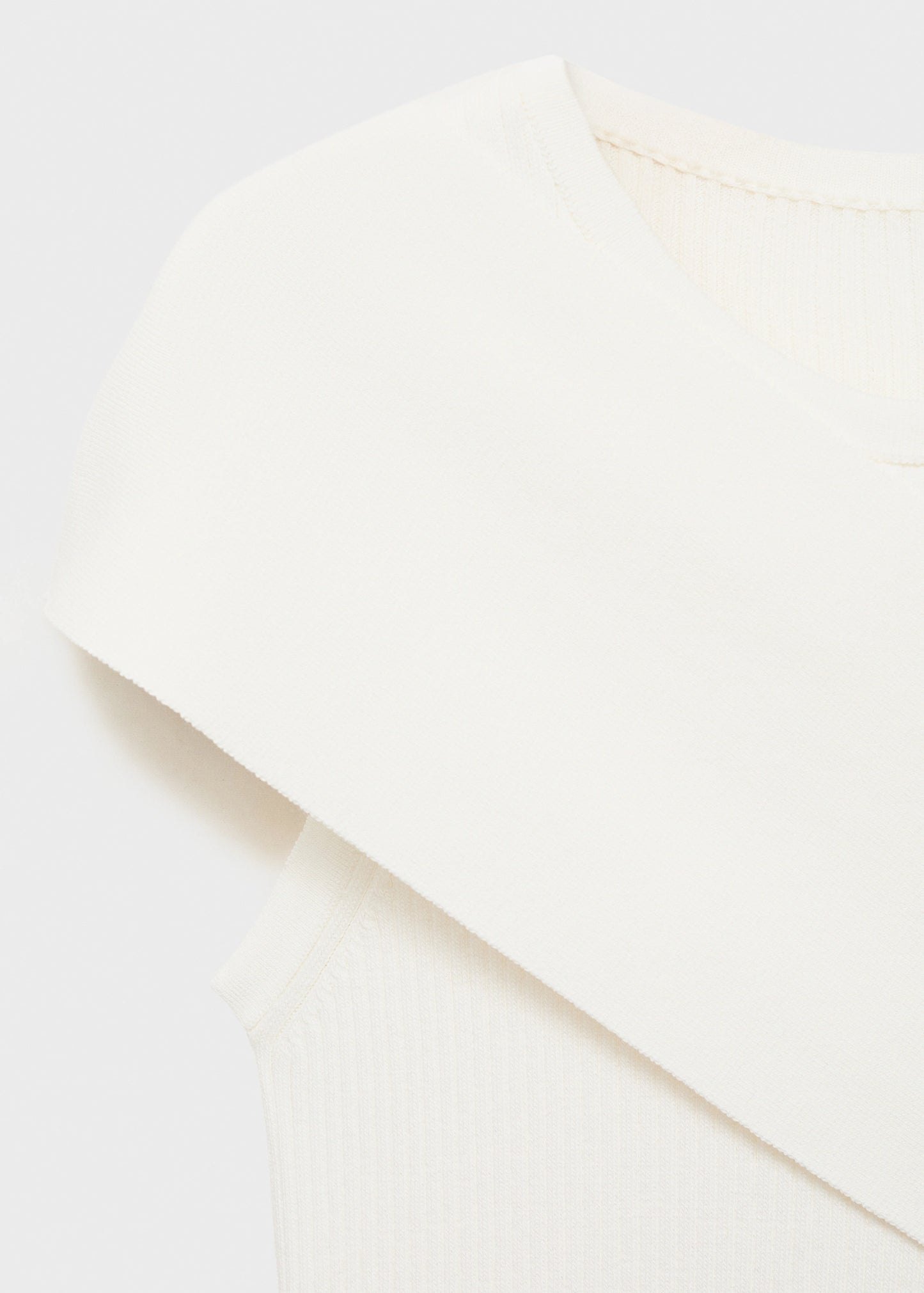 Ribbed Dress With Asymmetrical Sleeves