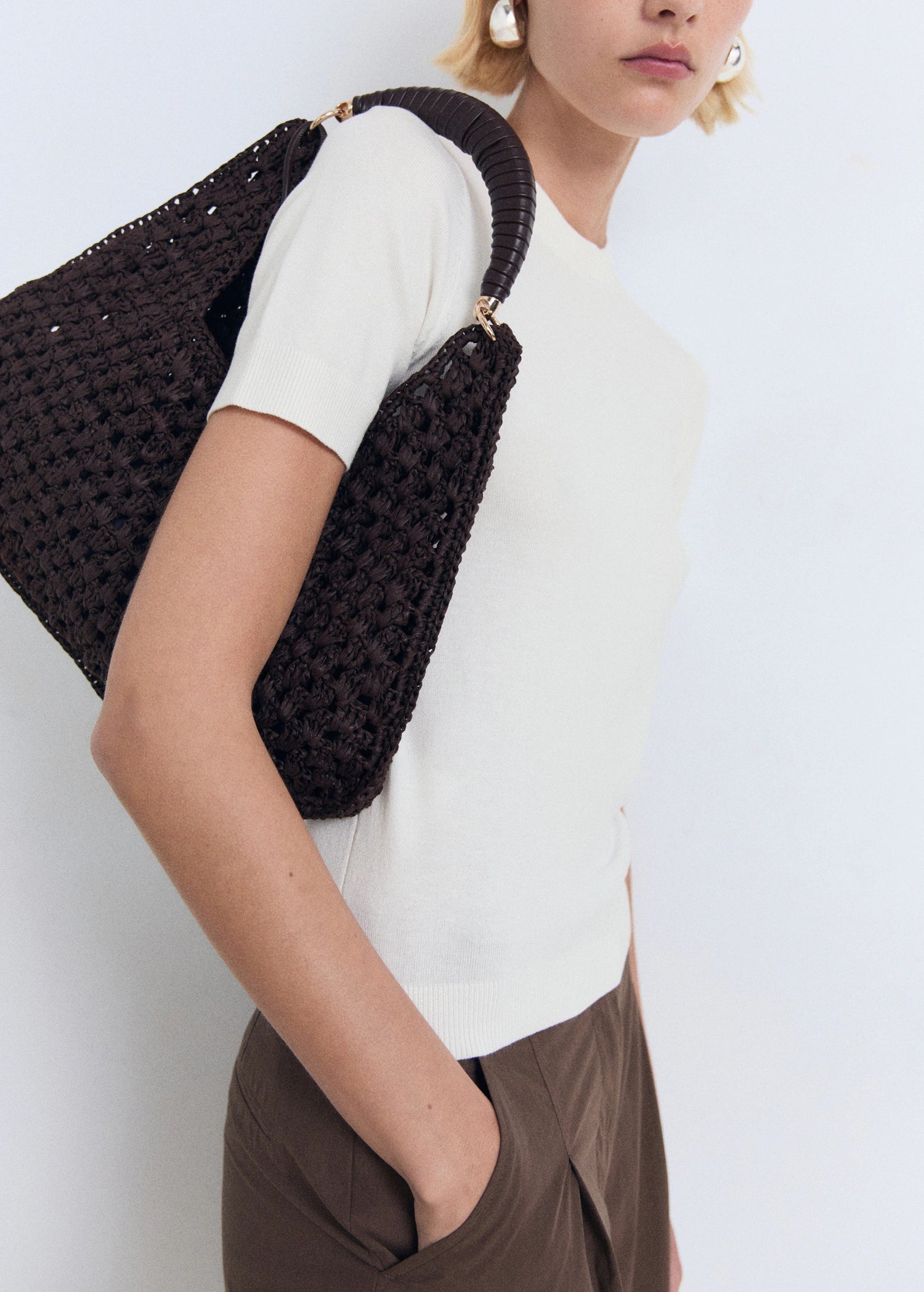 Short Sleeved Fine Knit Sweater