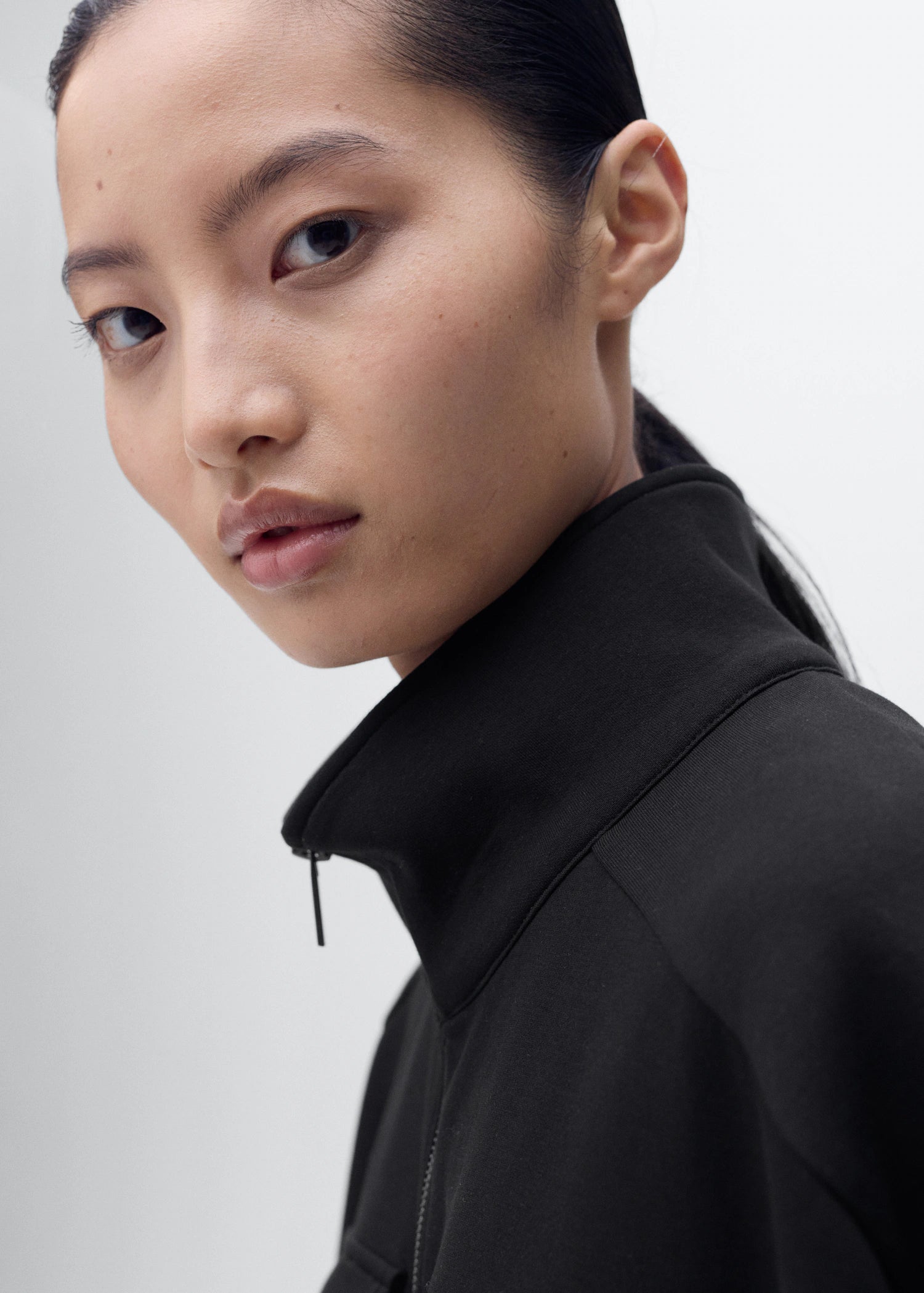 Short Sleeved Jacket With Adjustable Waistband