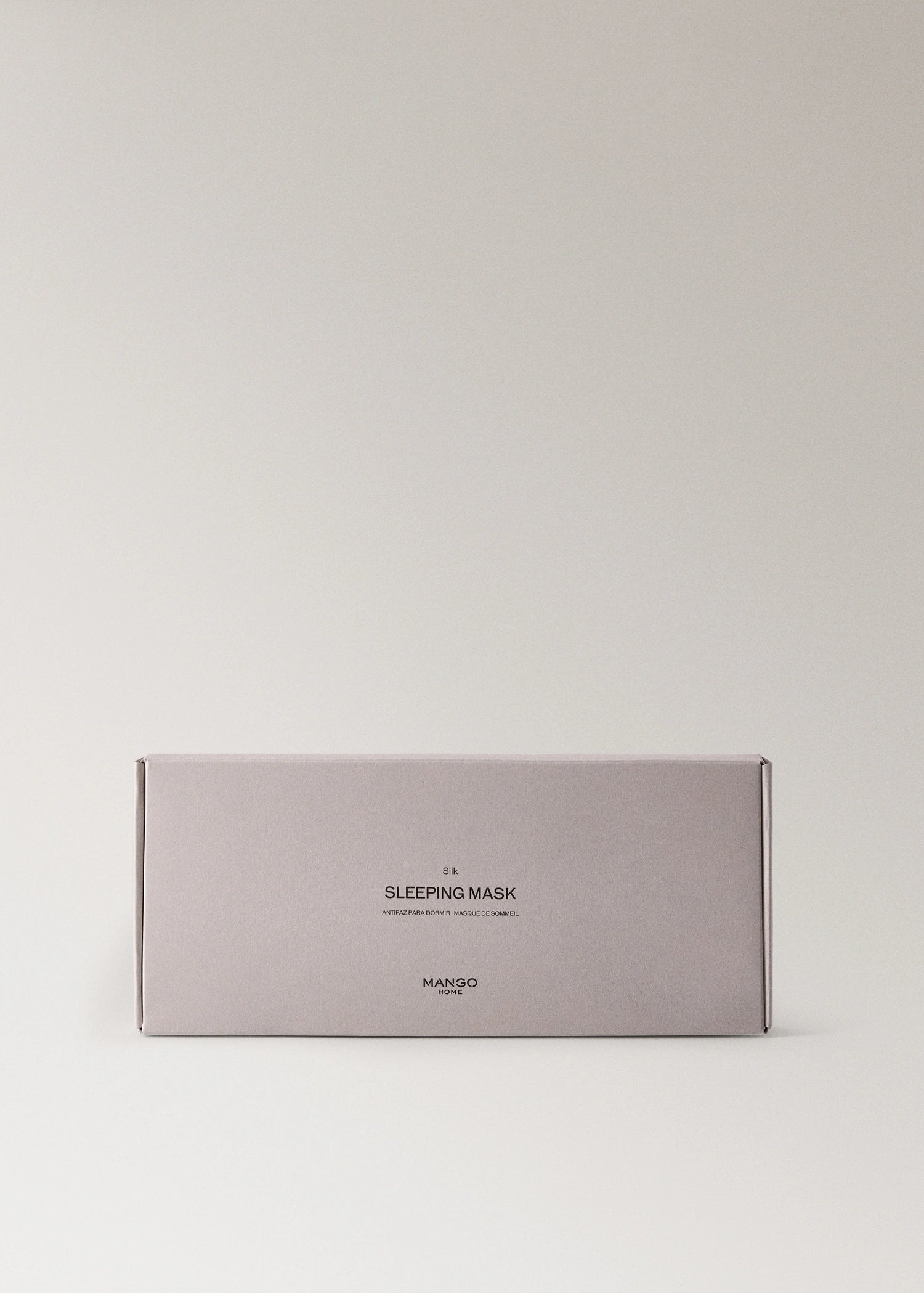 Silk Mask With Contrast Piping