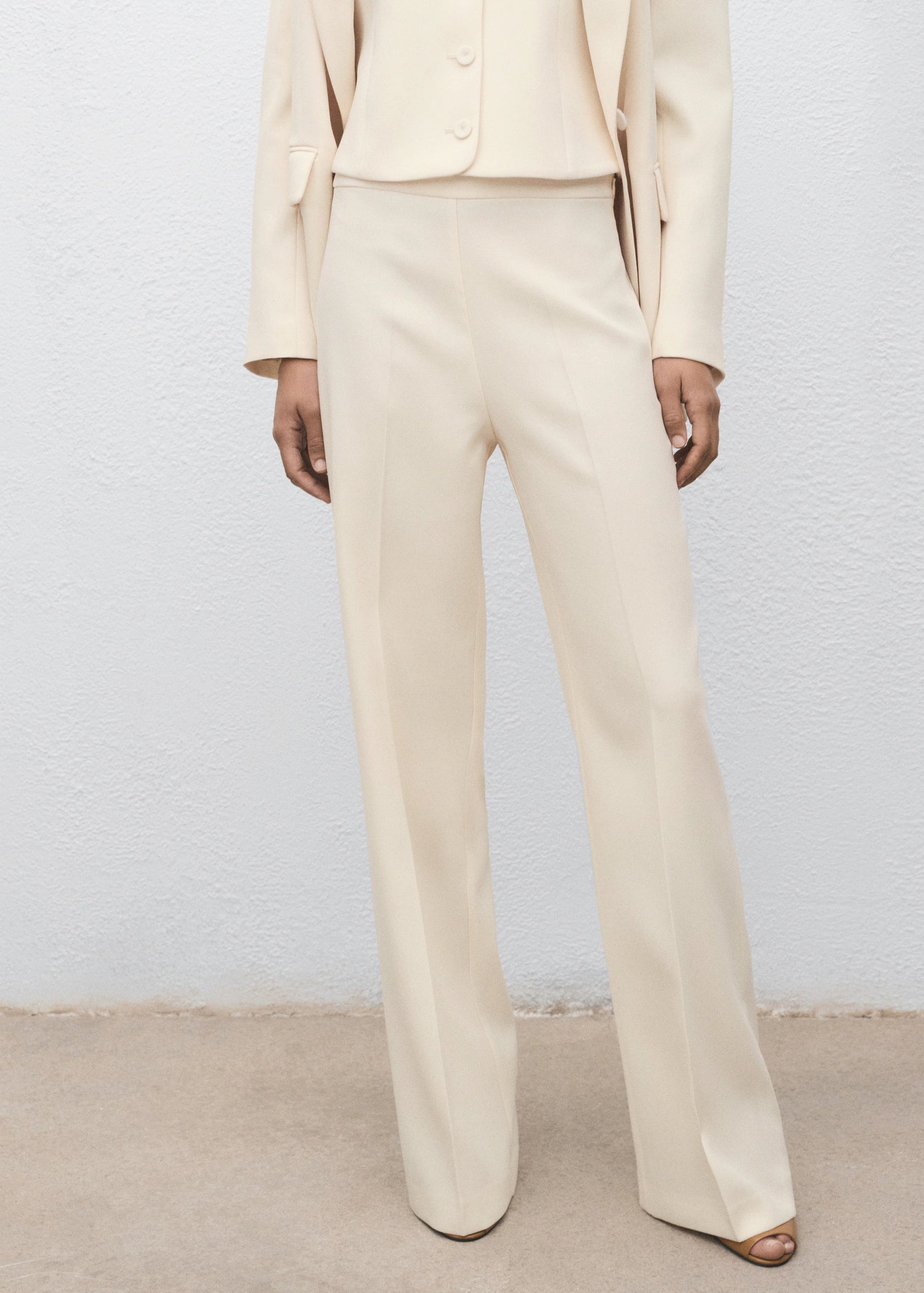 Straight Mid Rise Suit Trousers