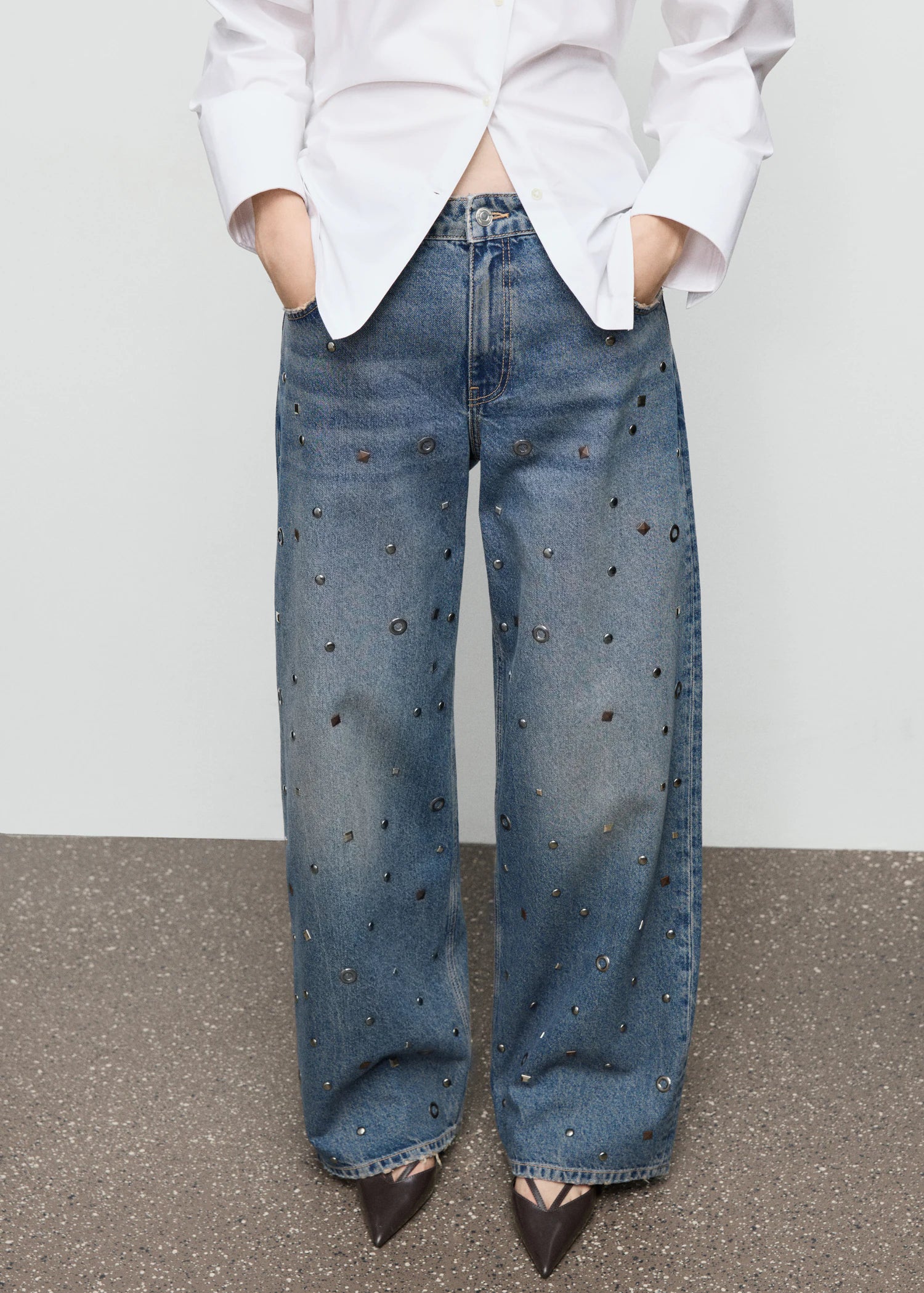 Straight Leg Jeans With Eyelets