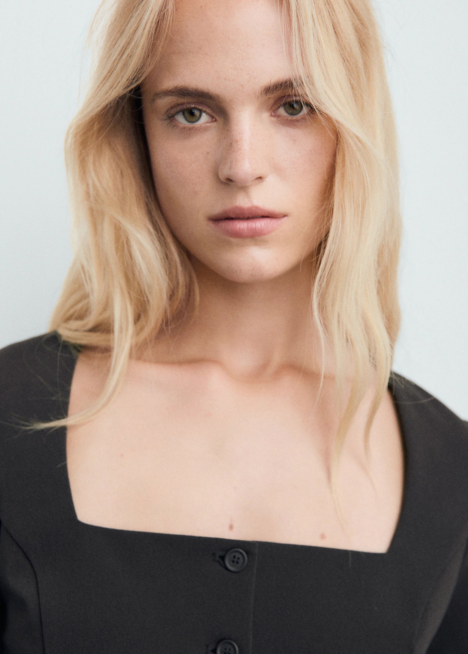 Tailored Cropped Suit Jacket