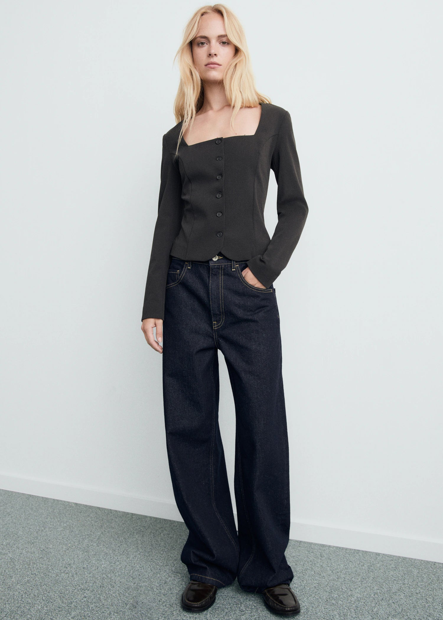 Tailored Cropped Suit Jacket