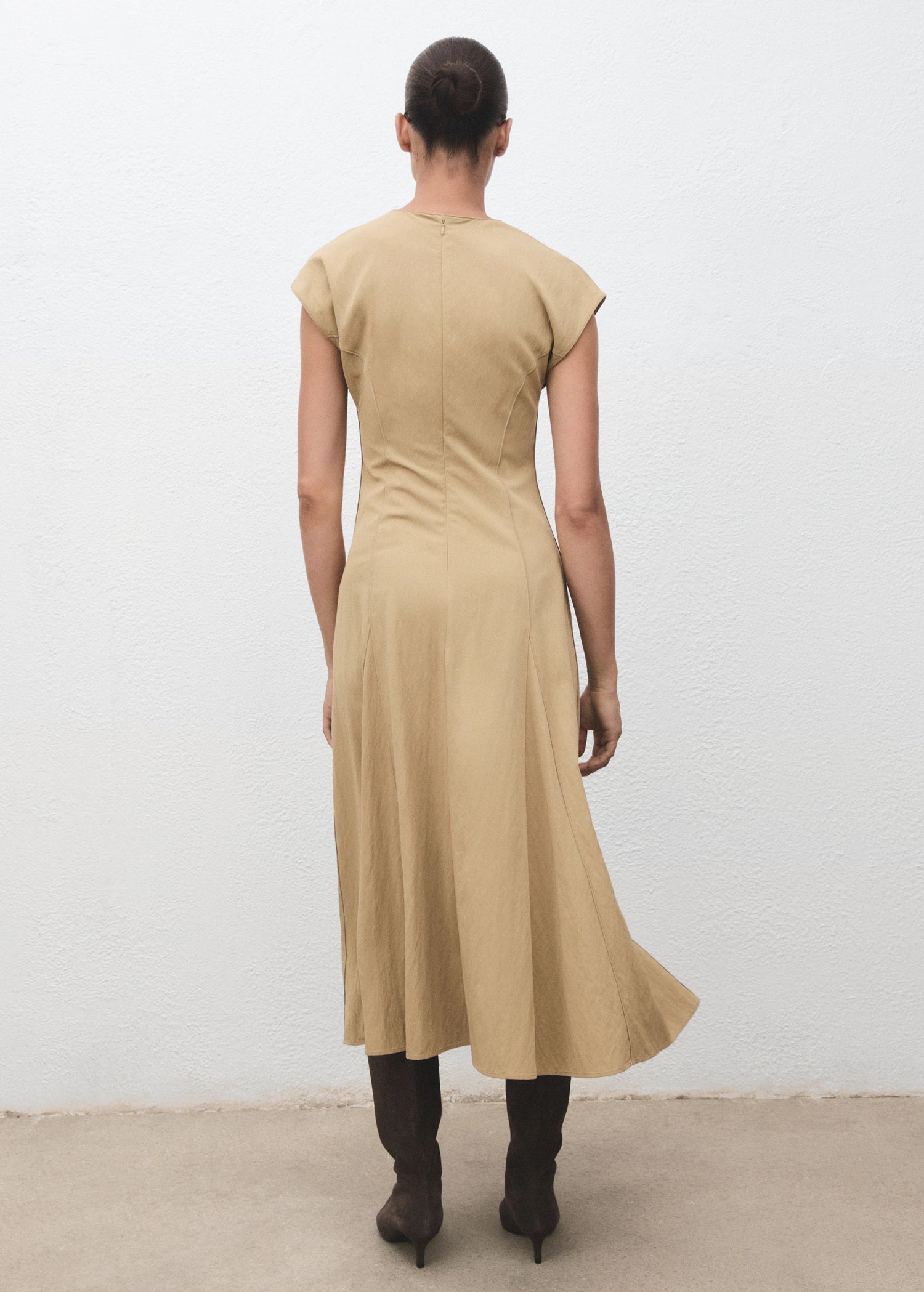 V Neck Dress With Stitching