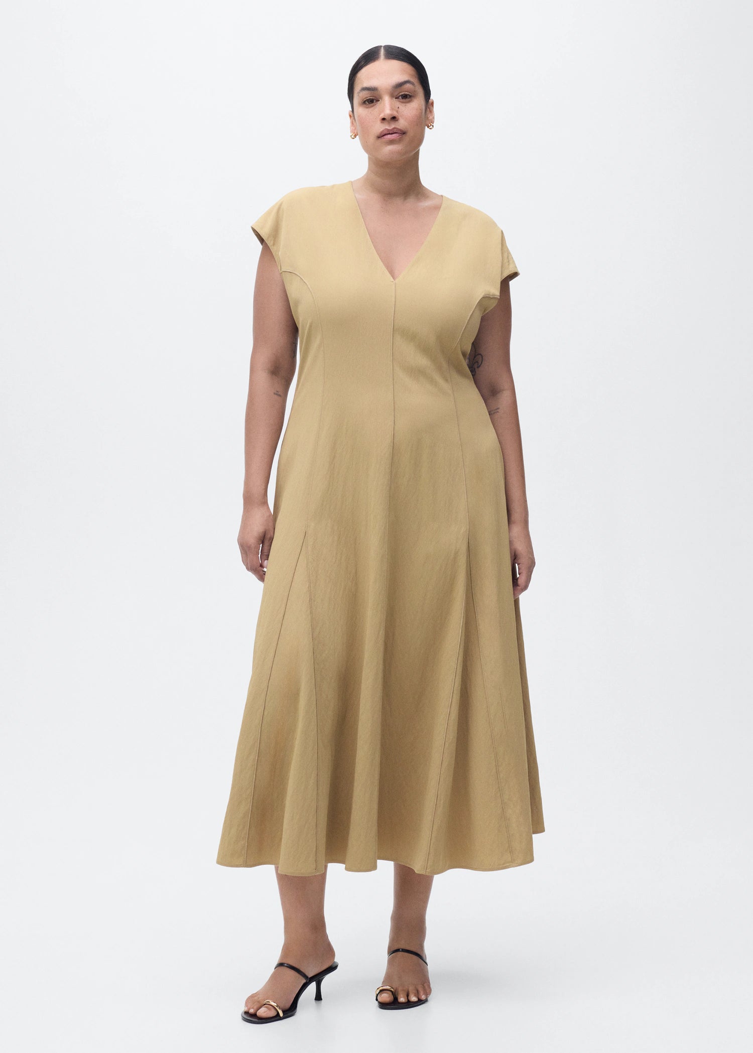 V Neck Dress With Stitching