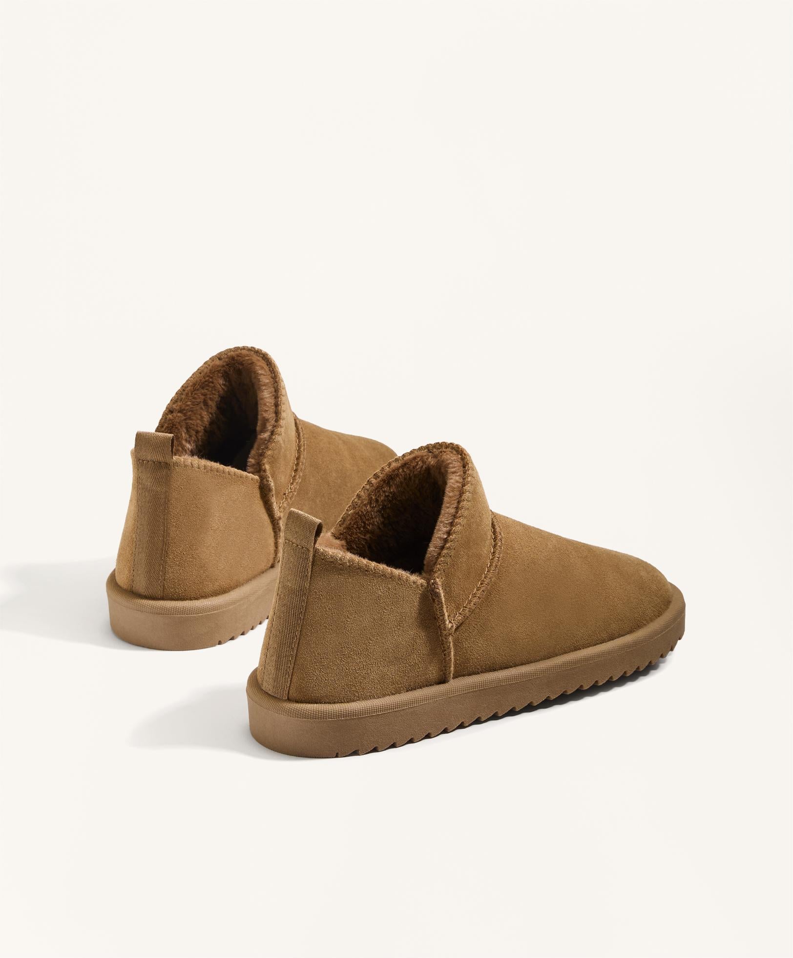 LEATHER ANKLE BOOT