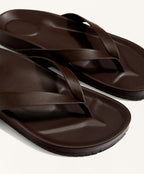 STRAPPY FLAT SANDAL