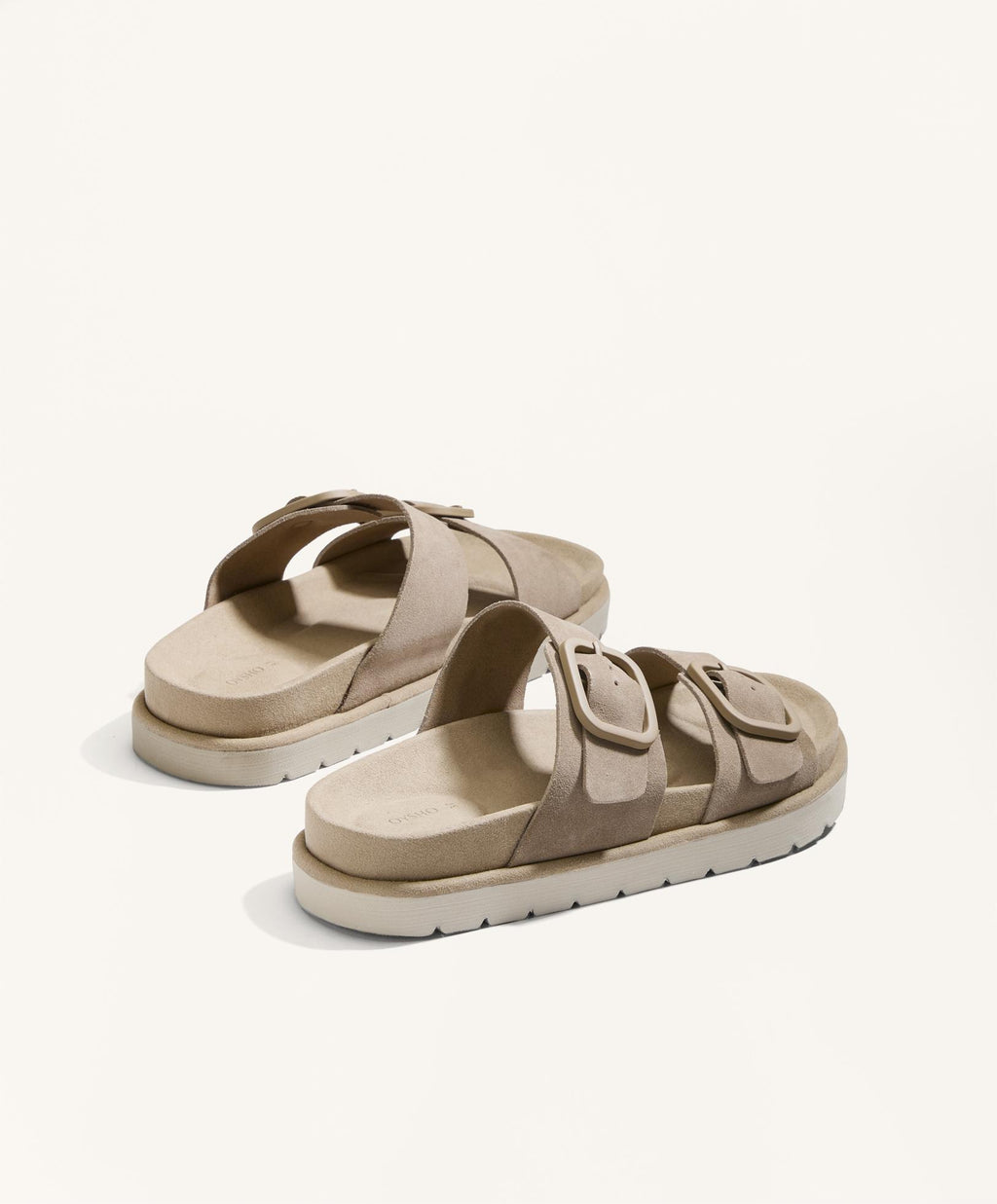 SUEDE PLATFORM BUCKLE SANDAL
