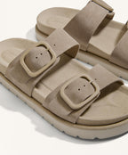 SUEDE PLATFORM BUCKLE SANDAL