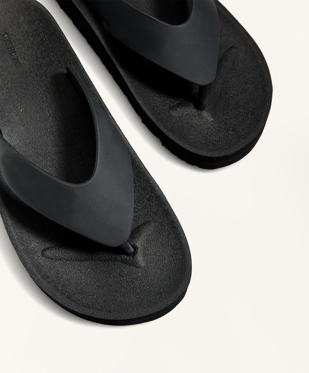 PLATFORM SANDAL