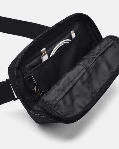 UA Essential Waist Bag Crossbody