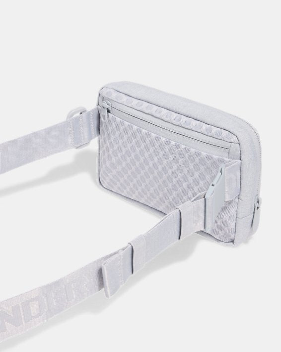 UA Essential Waist Bag Crossbody