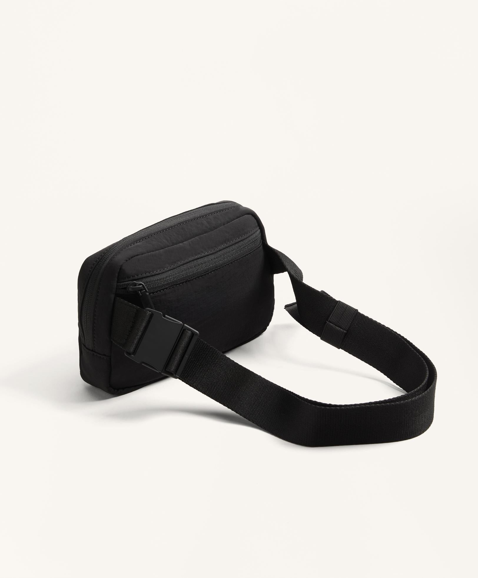 CROSS BODY BELT BAG