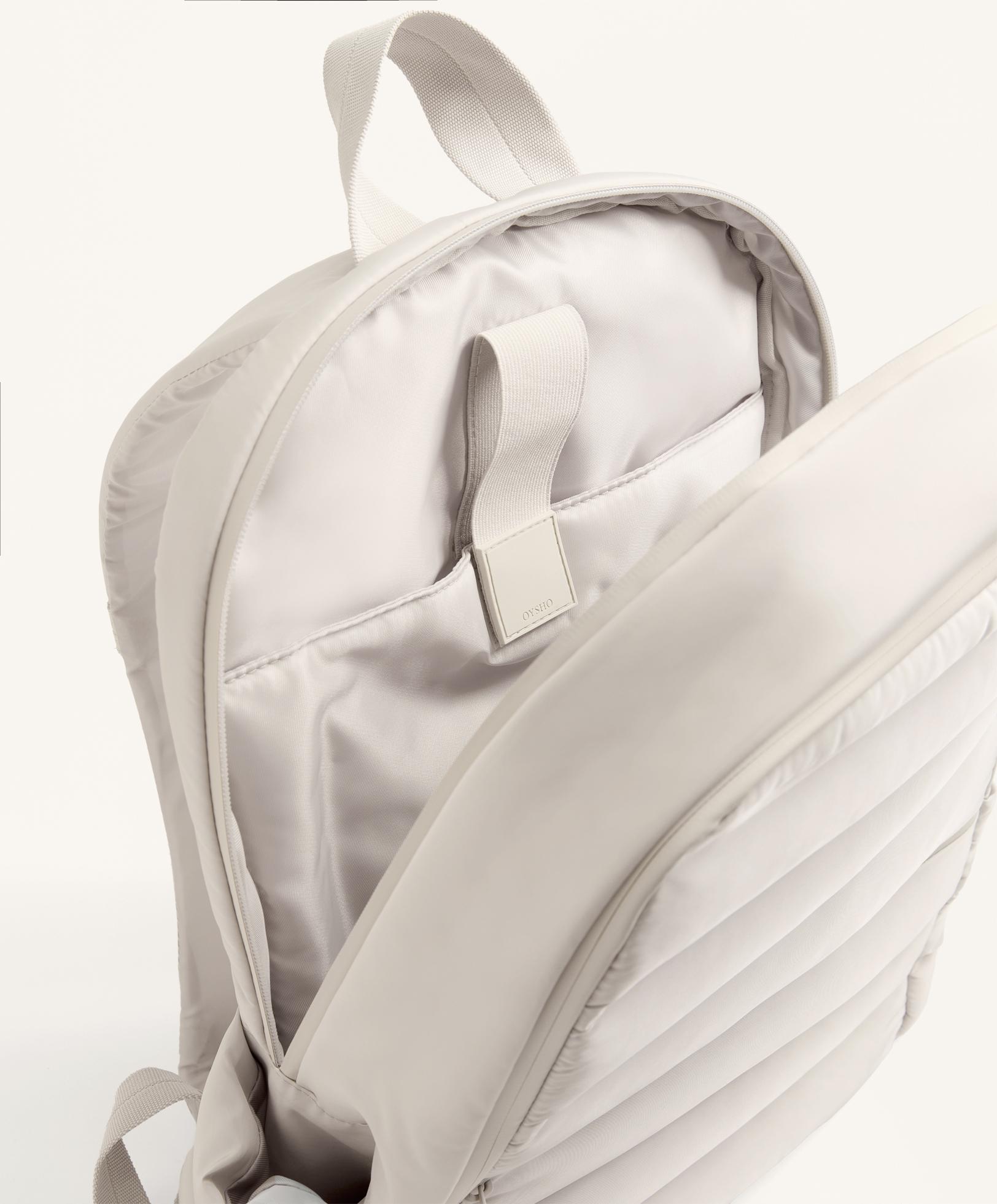 PADDED BACKPACK