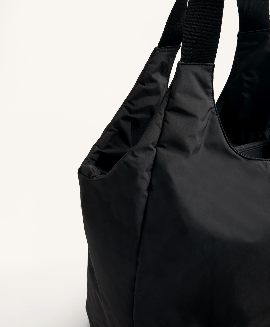 SHOPPER BAG WITH CONTRASTING HANDLE