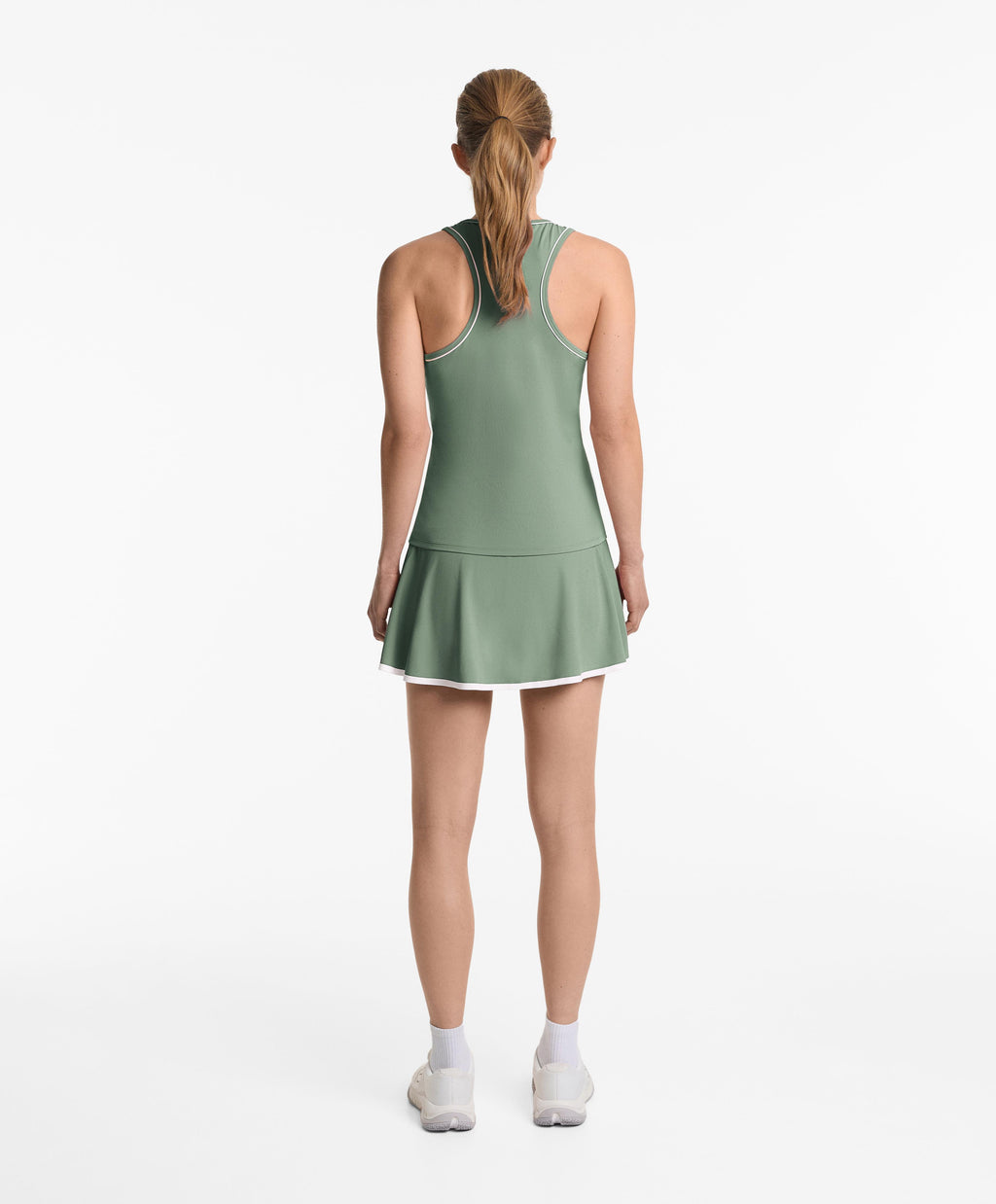 PIPING DETAIL SLEEVELESS T SHIRT