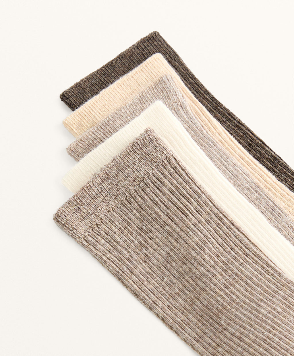 5 PAIRS OF CLASSIC SOCKS WITH COTTON