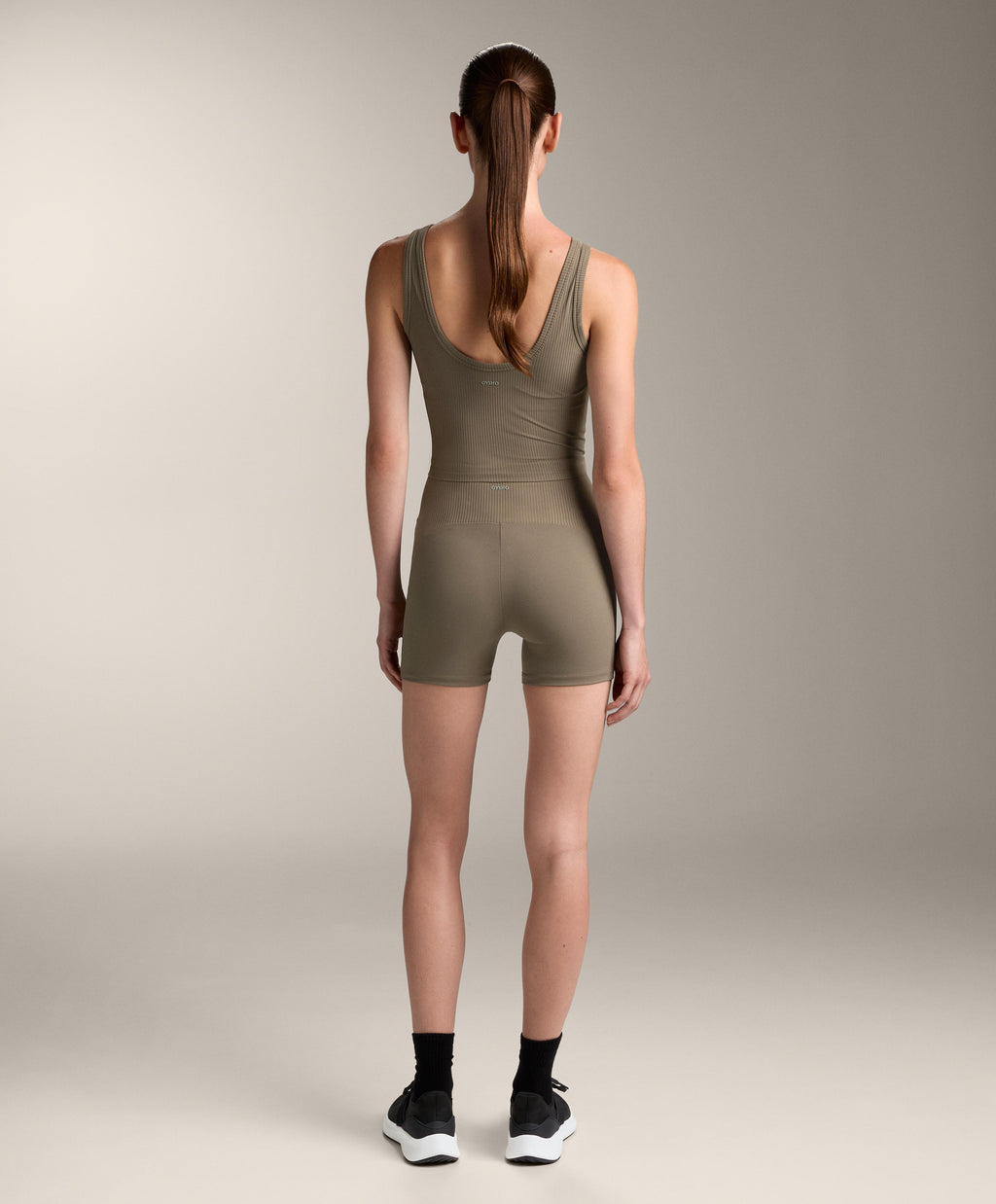 COMFORTLUX HIGH RISE RIB 10 CM HOT PANTS