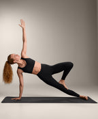 HIGH RISE ANKLE LENGTH LIGHT TOUCH V CUT LEGGINGS 65 CM
