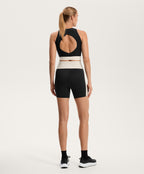 PERFECT ADAPT HIGH RISE V WAIST 10CM HOT PANT LEGGINGS