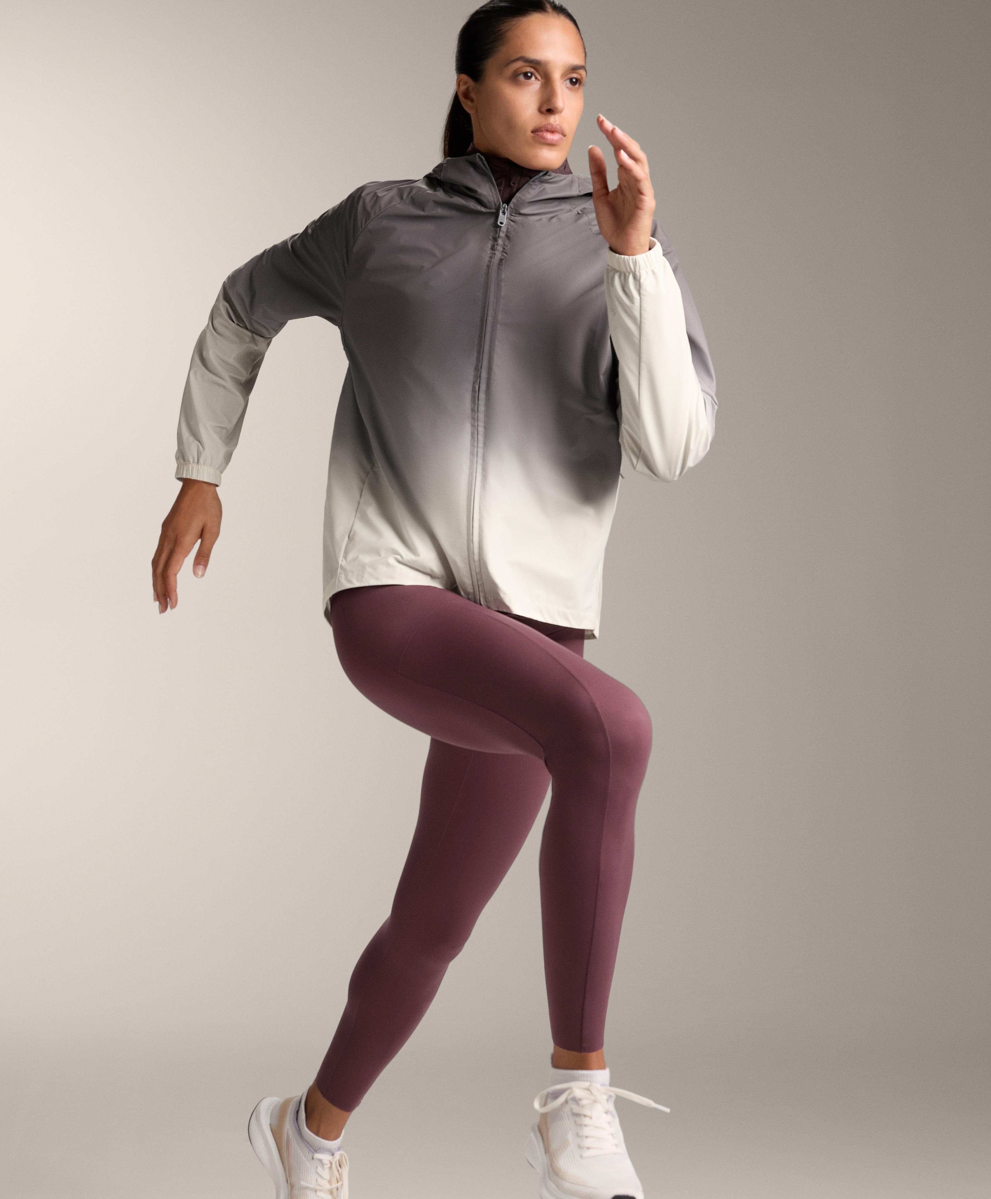 LIGHTWEIGHT REFLECTIVE WATER REPELLENT JACKET