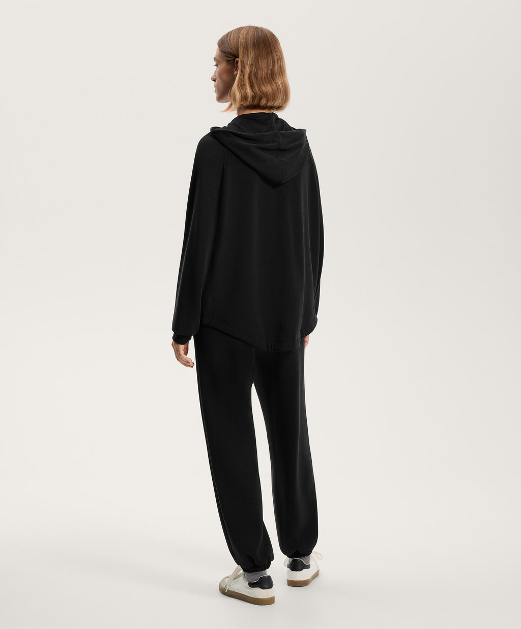 BOXY HOODED JACKET WITH SOFT FEEL MODAL