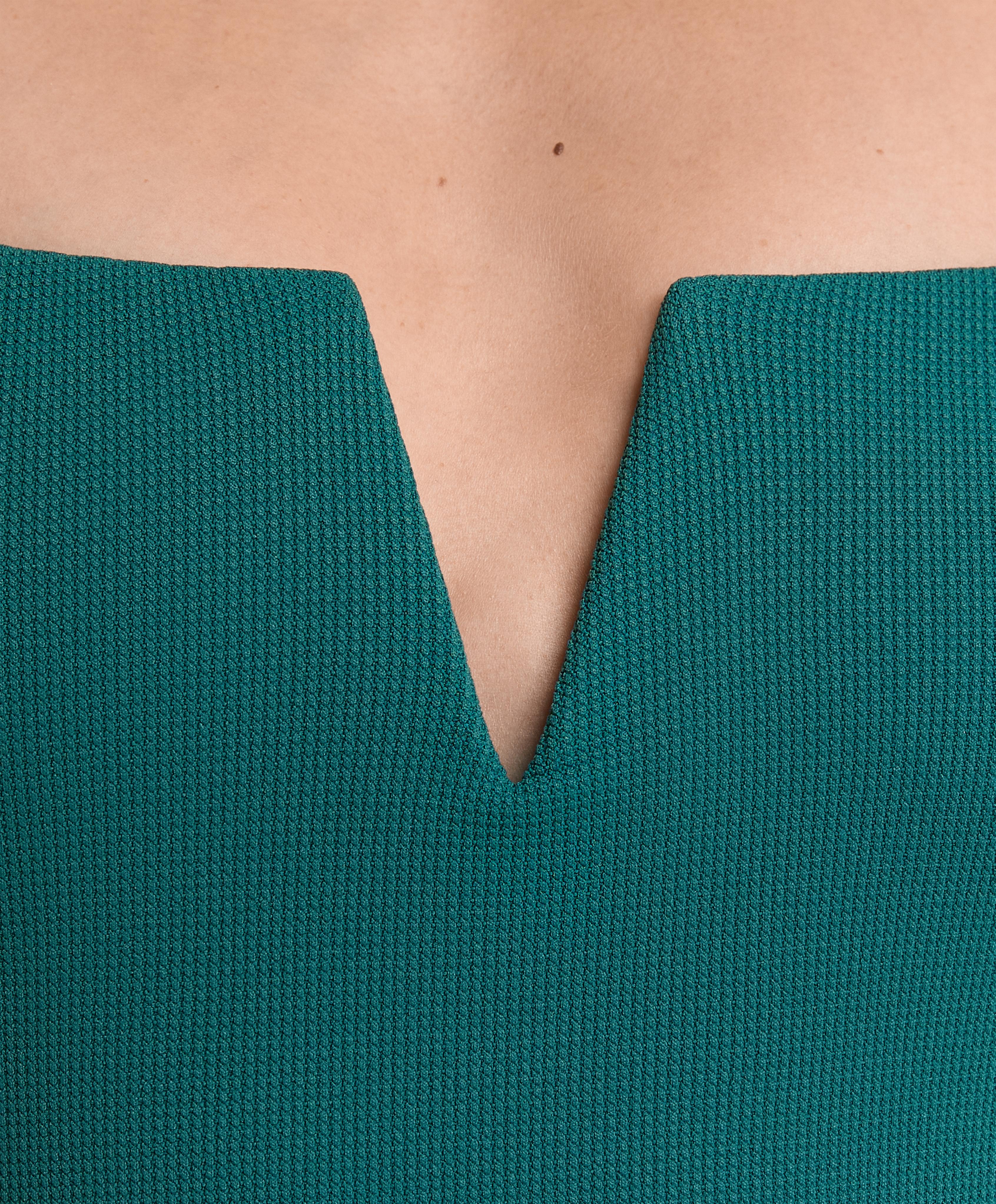PIQUE V NECK SWIMSUIT