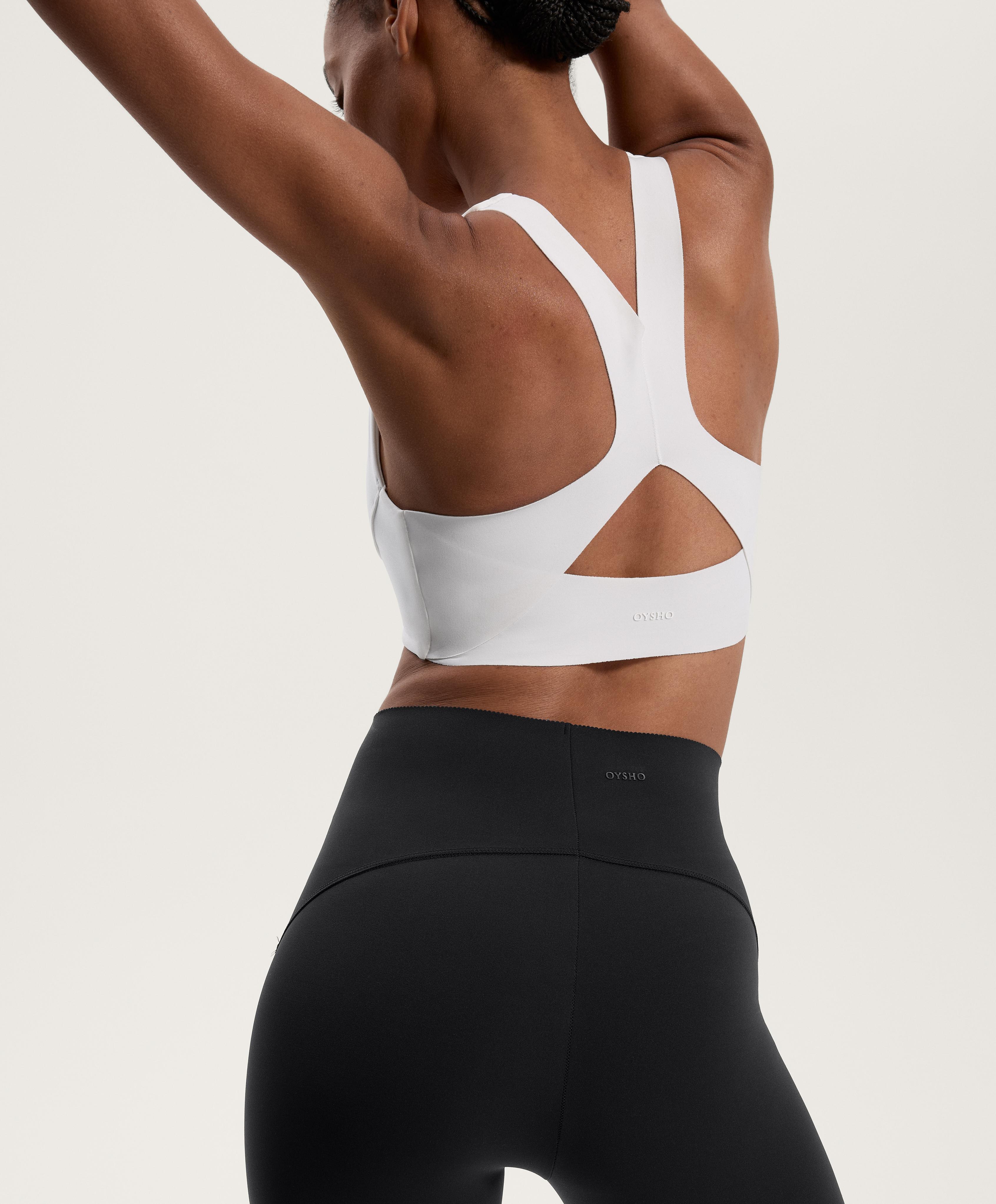 COMPRESSIVE MEDIUM SUPPORT BRA WITH CUPS