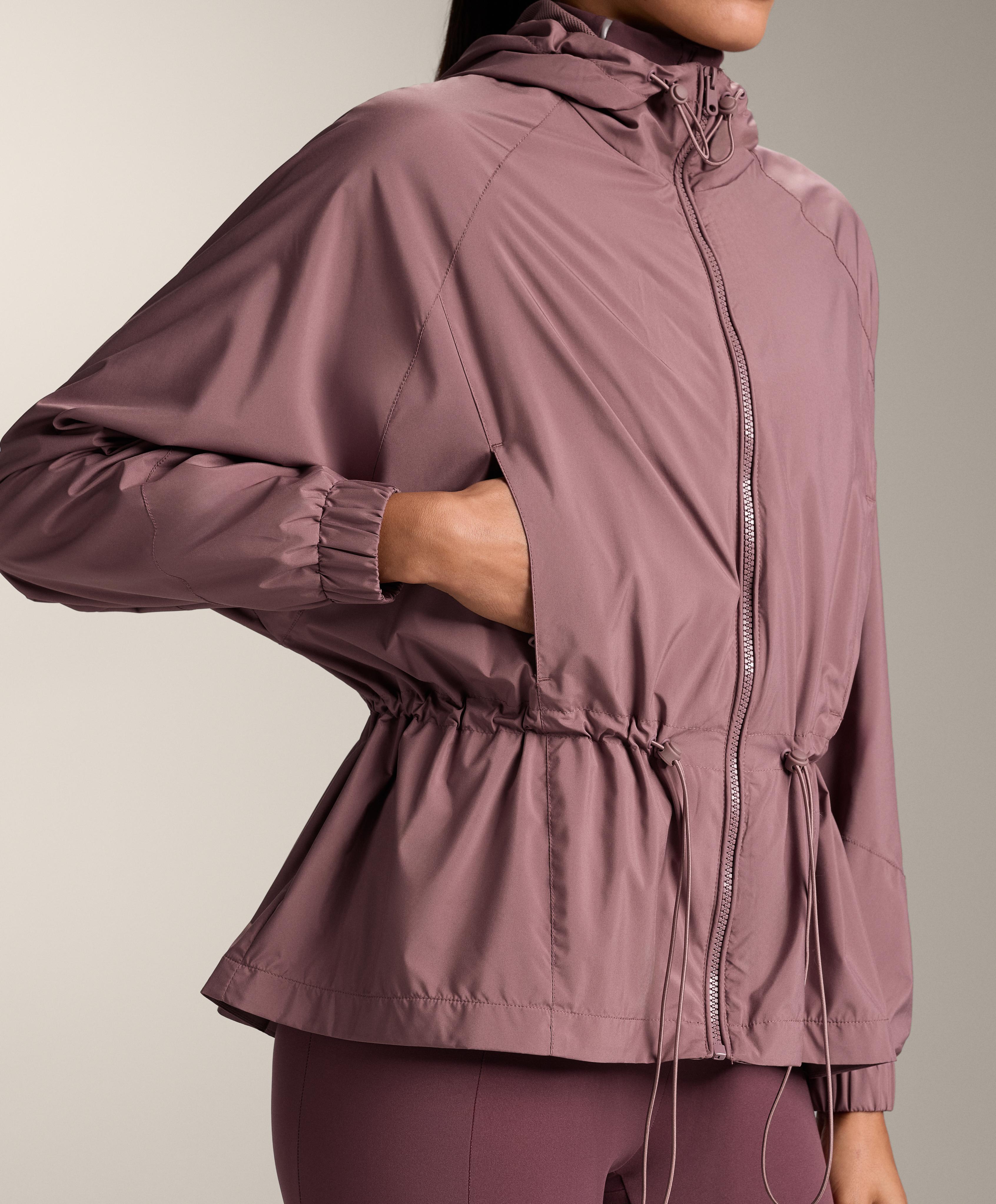 WATER REPELLENT WINDBREAKER