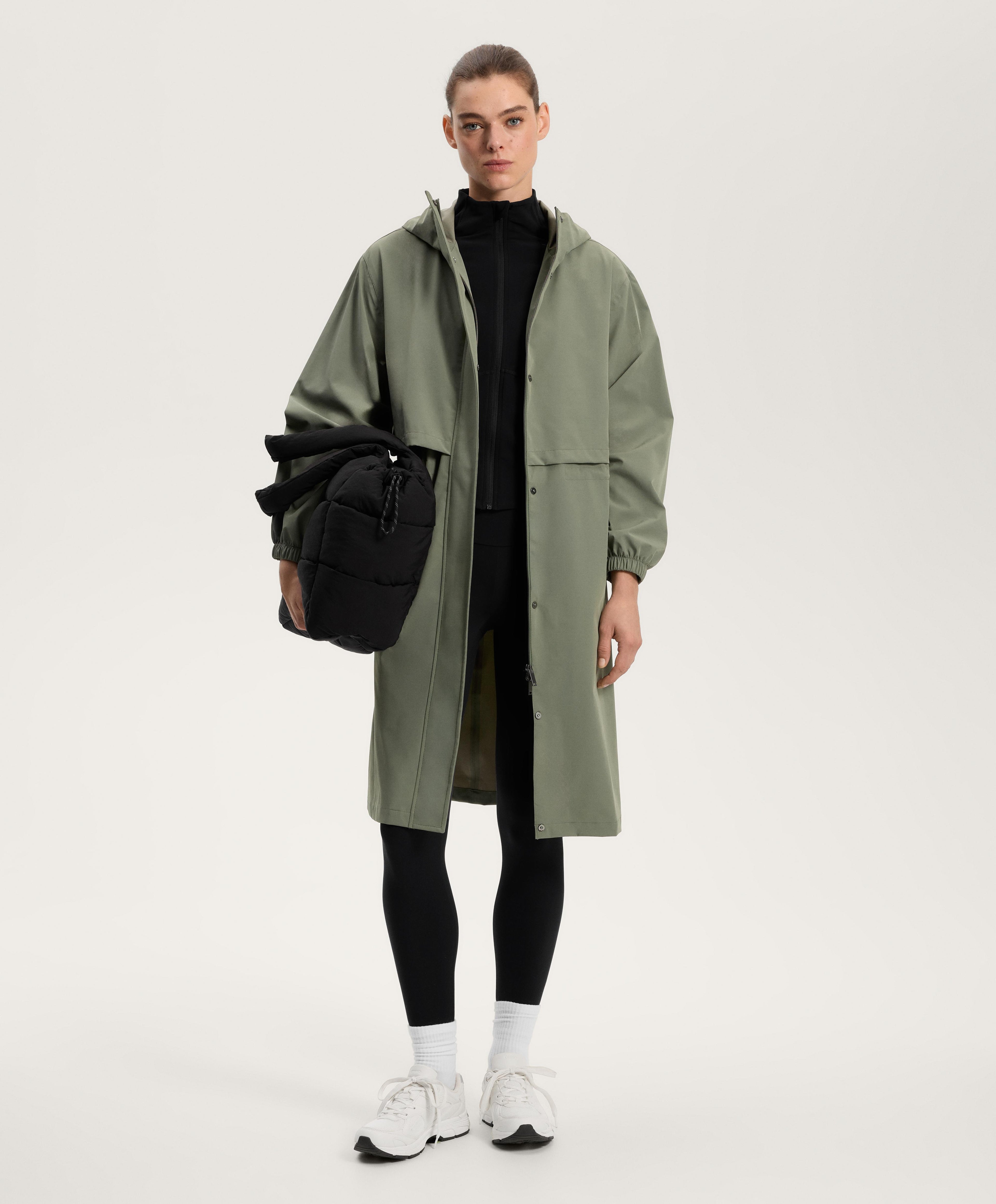 10K EXTRA LIGHTWEIGHT LONG WATERPROOF JACKET