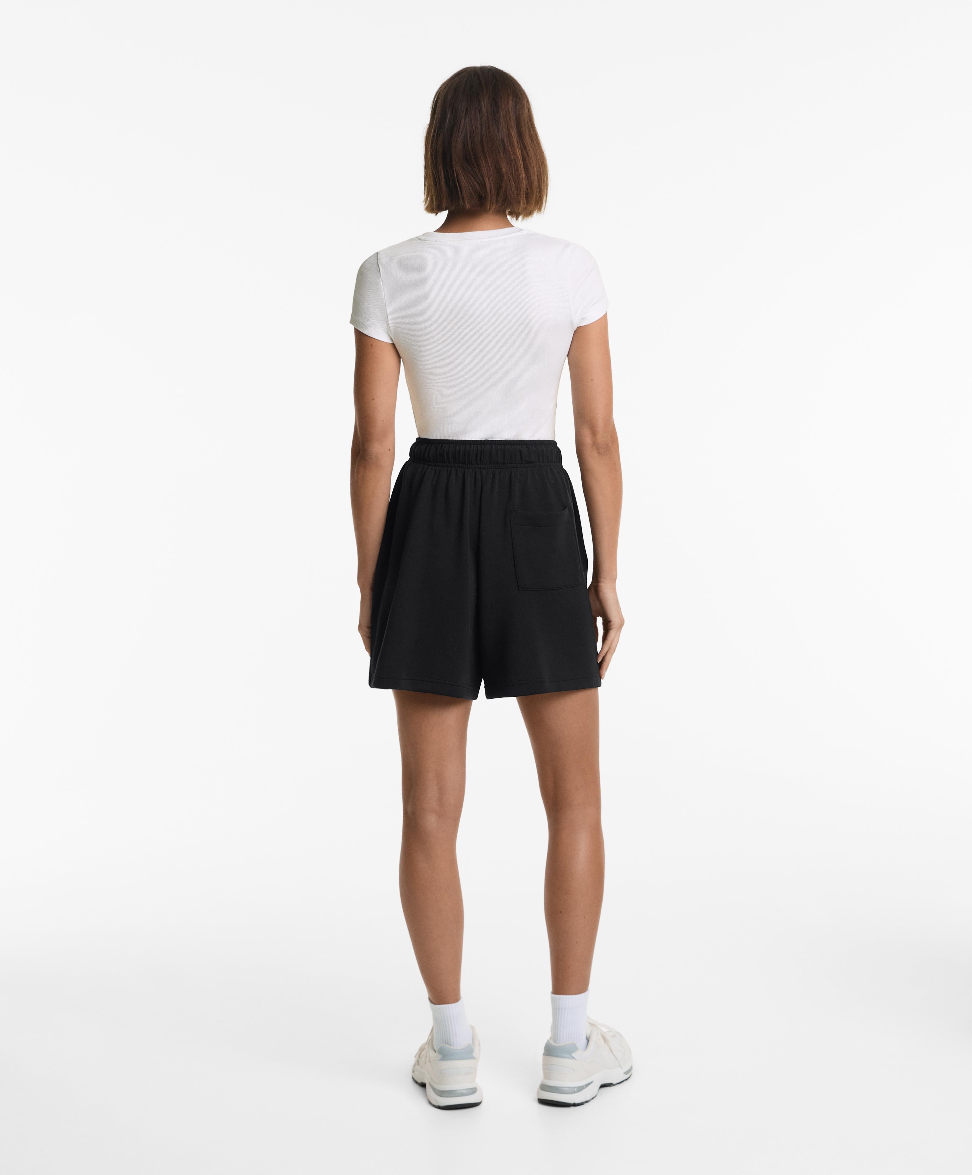 BERMUDA SHORTS WITH SOFT FEEL MODAL