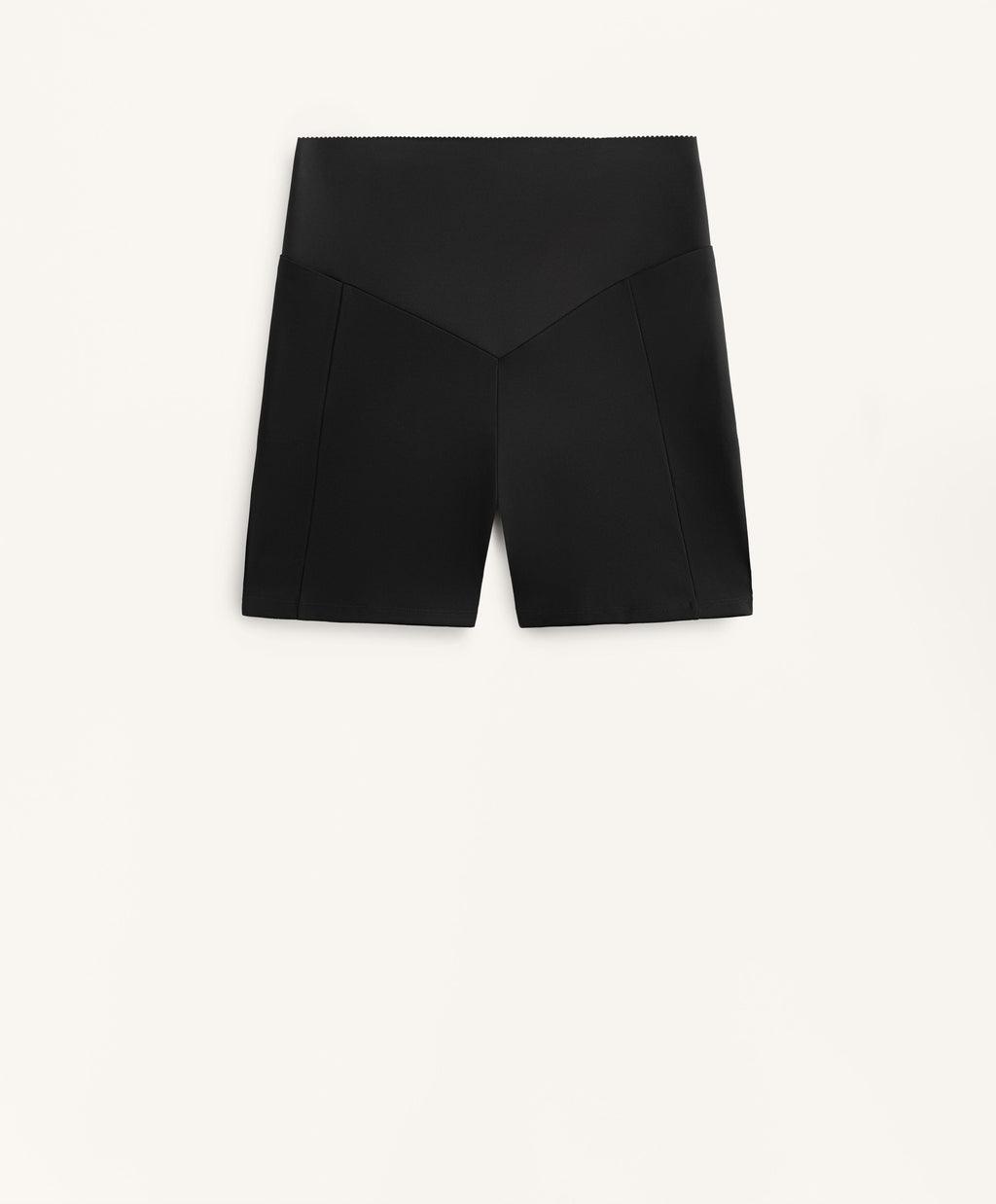 HIGH RISE COMPRESSIVE POCKET 10 CM HOT PANTS