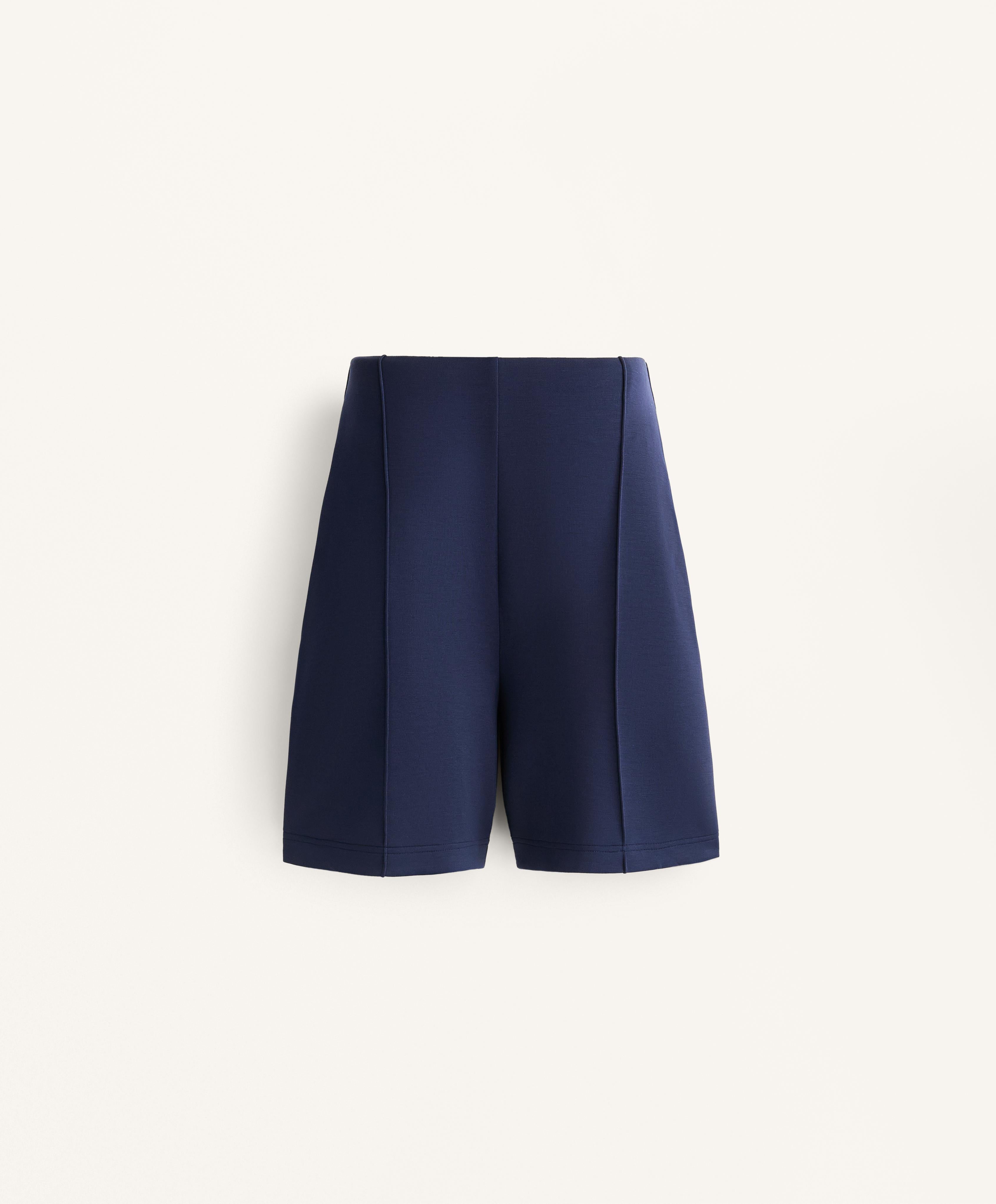 SUPER HIGH WAISTED BERMUDA SHORTS WITH SOFT FEEL MODAL