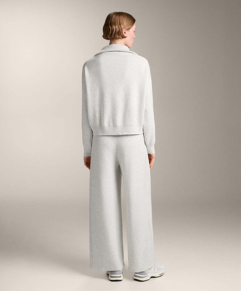 STRAIGHT LEG KNIT TROUSERS WITH SIDE RIB